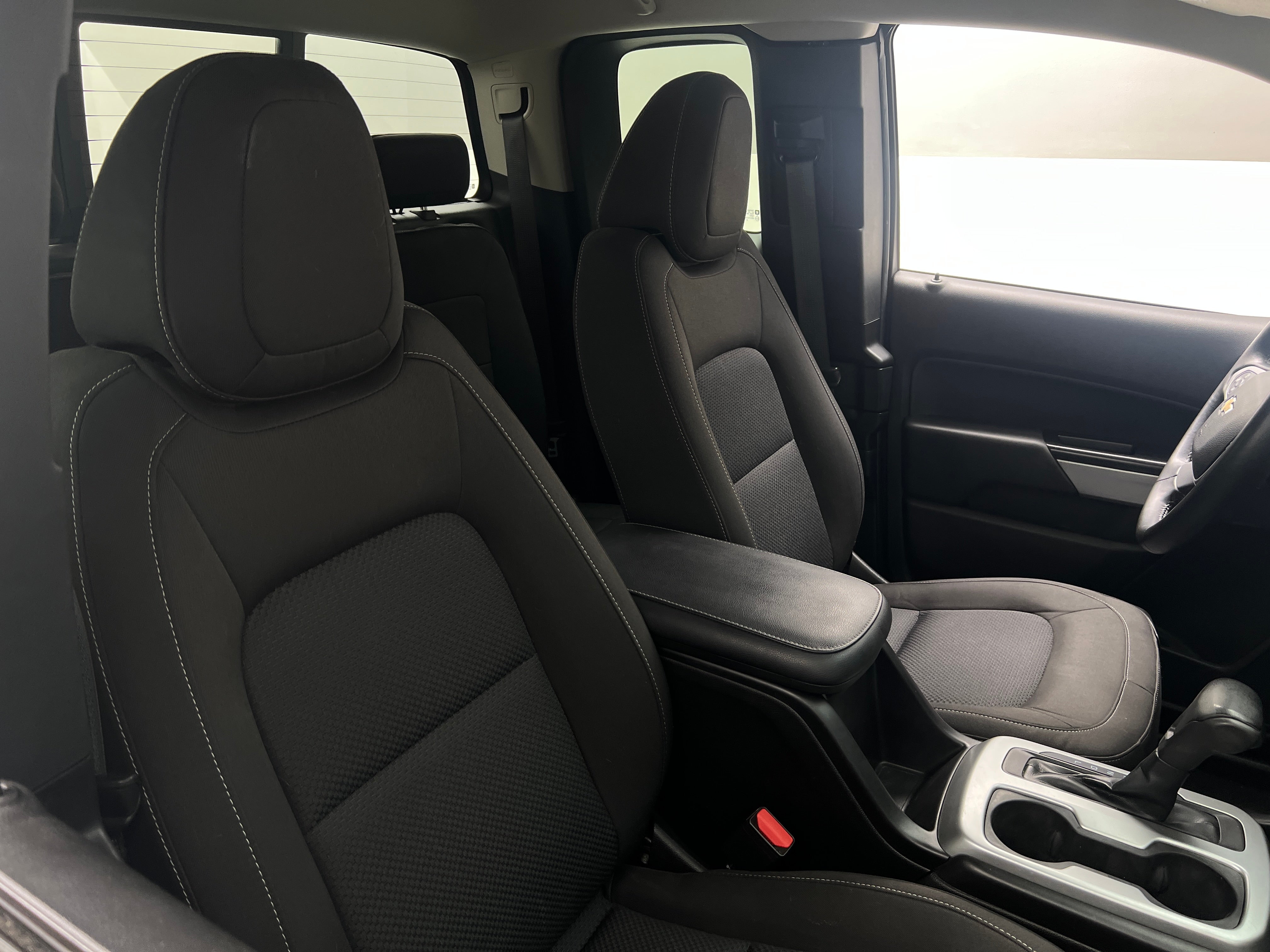 2019 Chevrolet Colorado LT 2