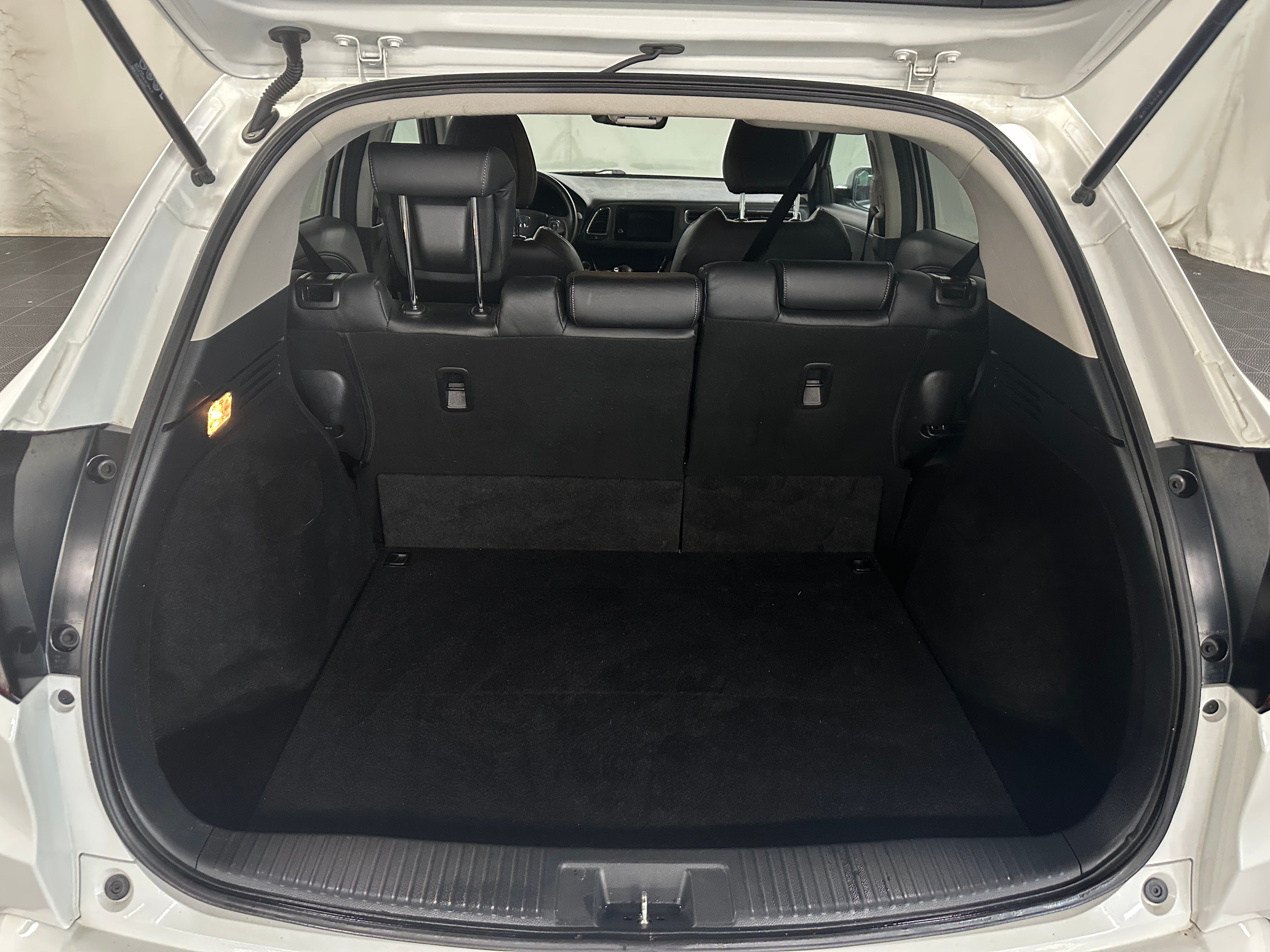 2021 Honda HR-V Touring 6