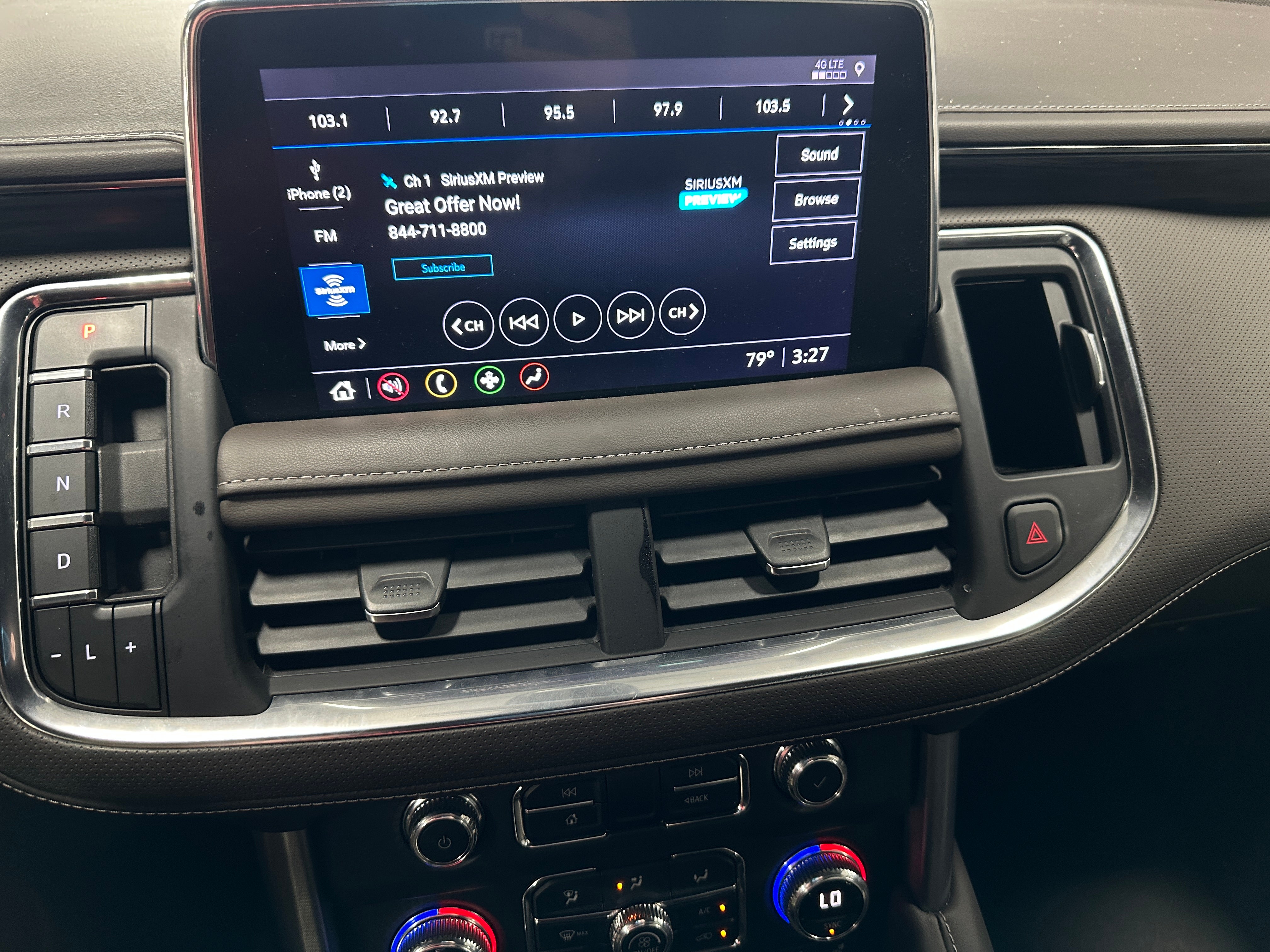 2021 GMC Yukon SLT 3