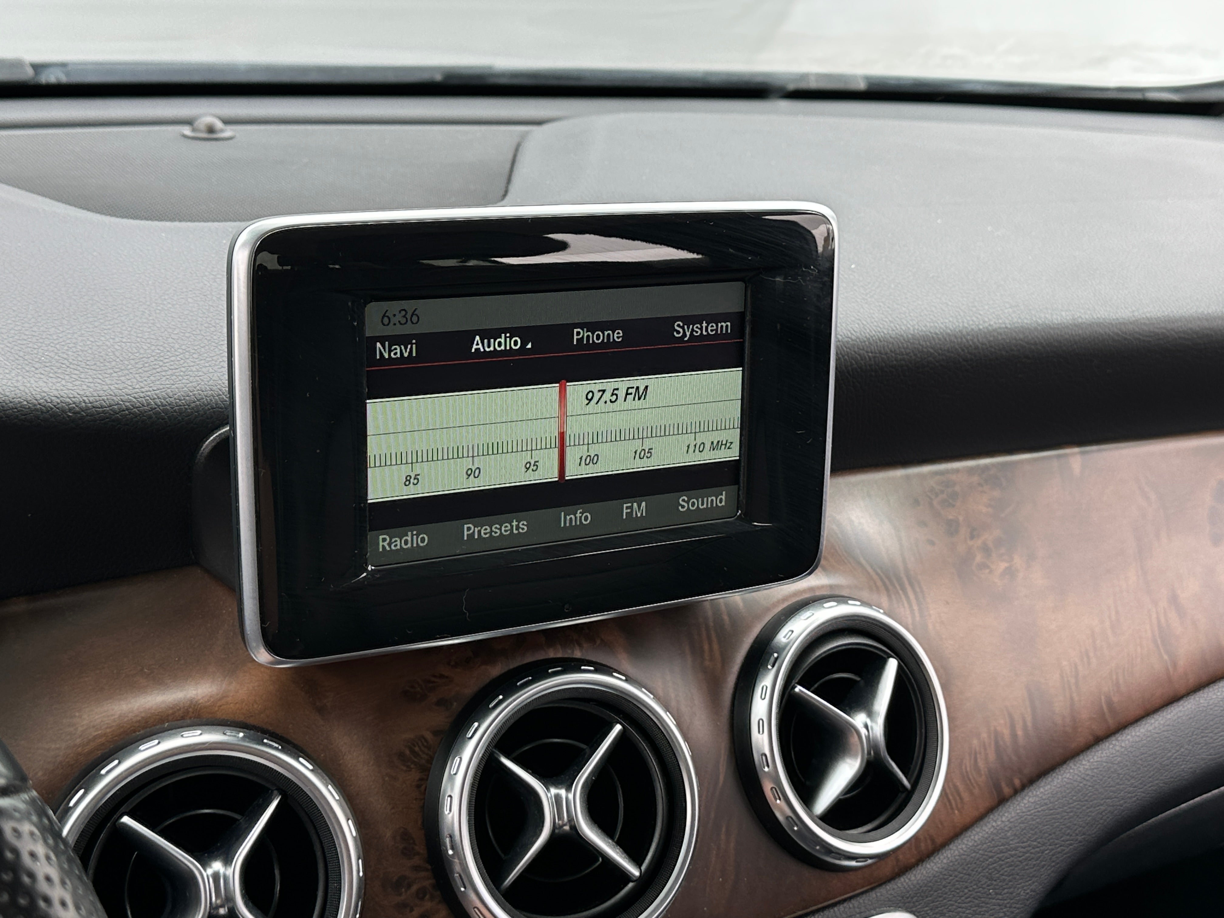 2015 Mercedes-Benz GLA 250 4
