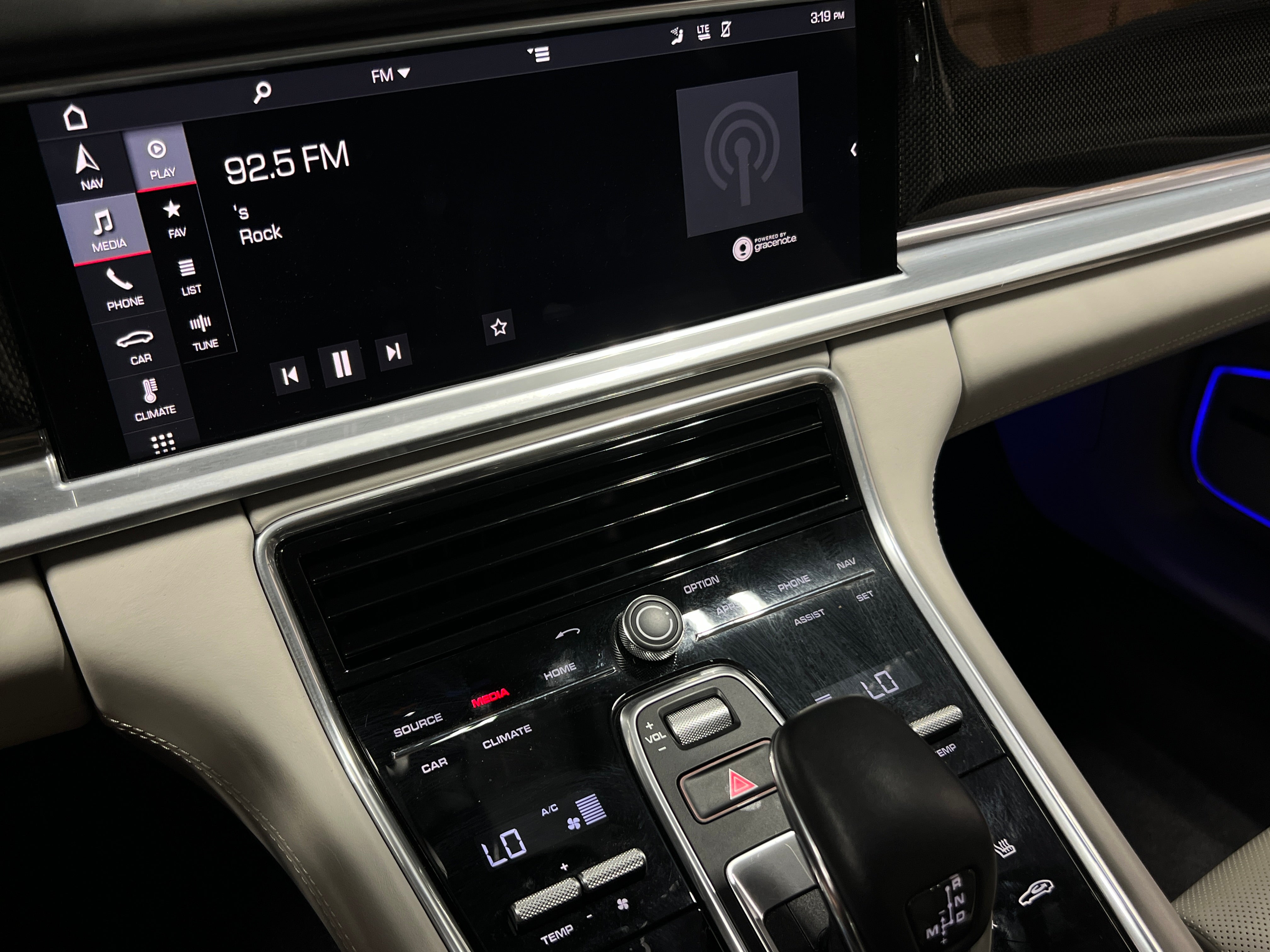 2019 Porsche Panamera Turbo 3