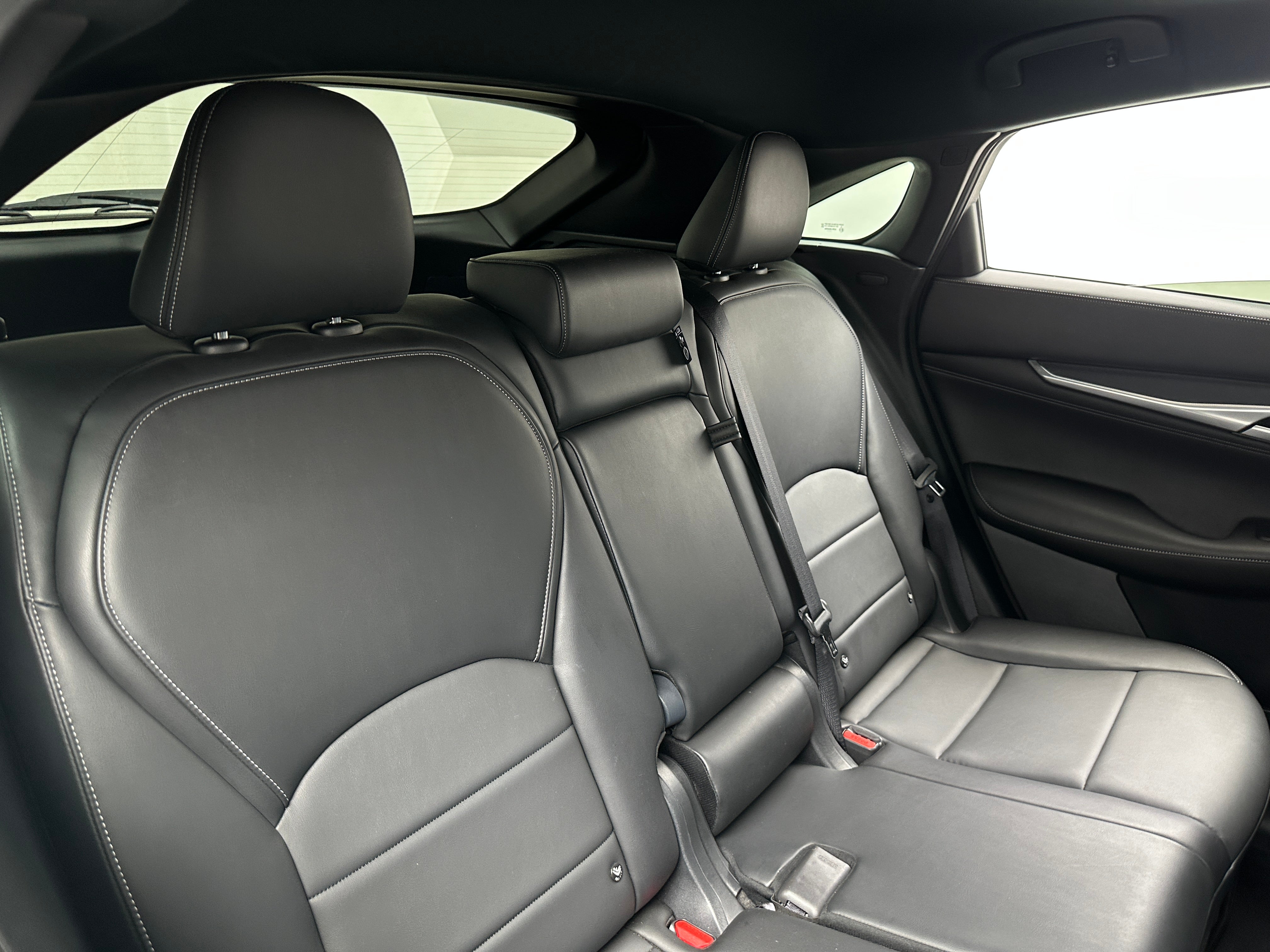 2022 INFINITI QX55 Luxe 5
