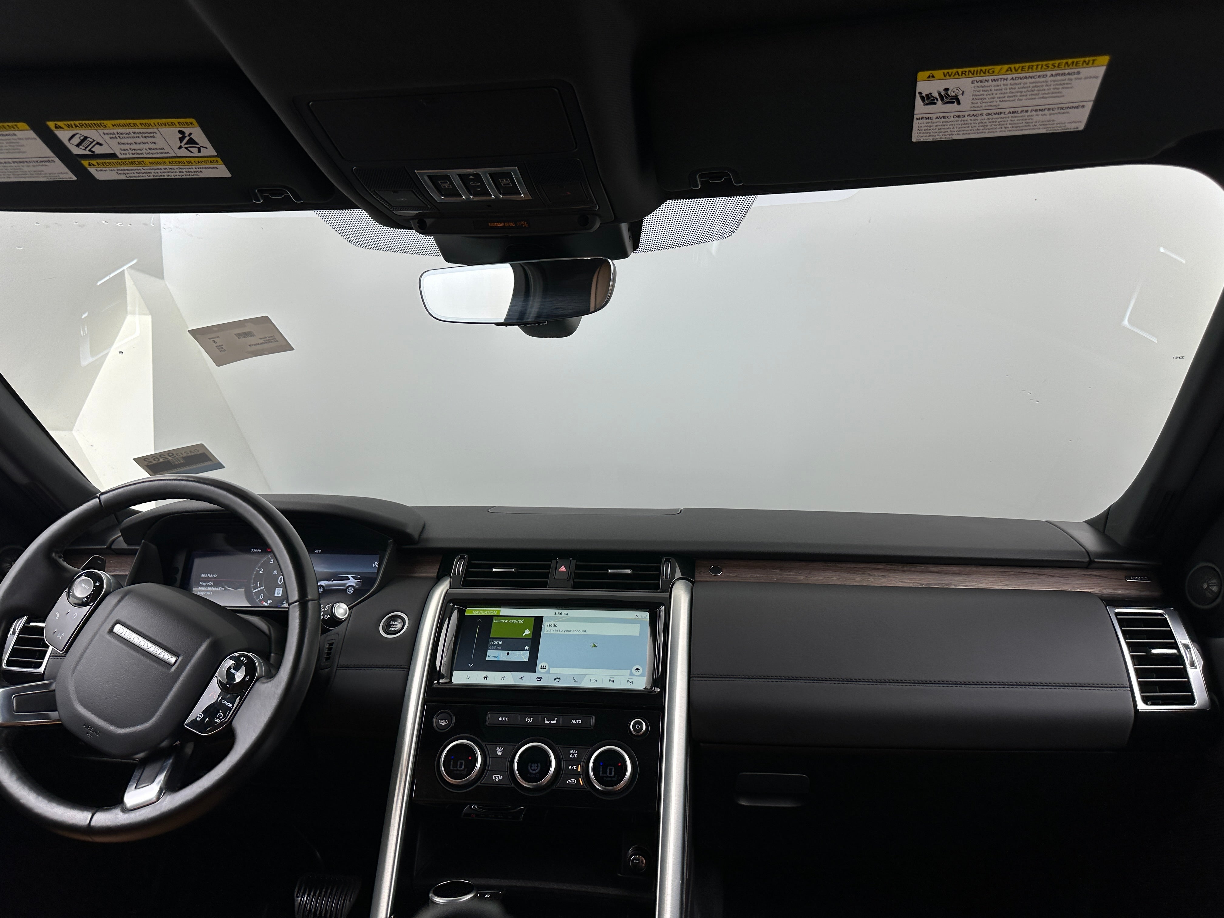 2019 Land Rover Discovery HSE 2