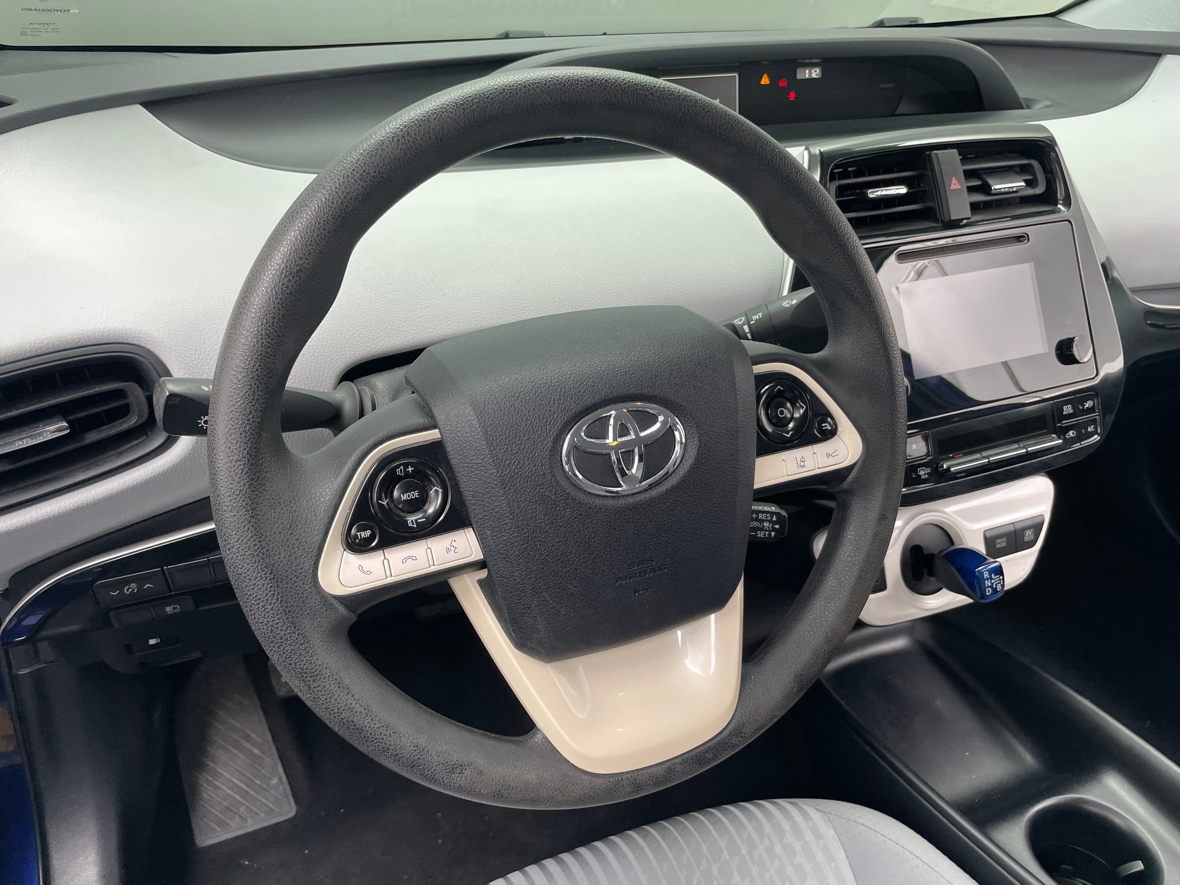 2018 Toyota Prius Two 5