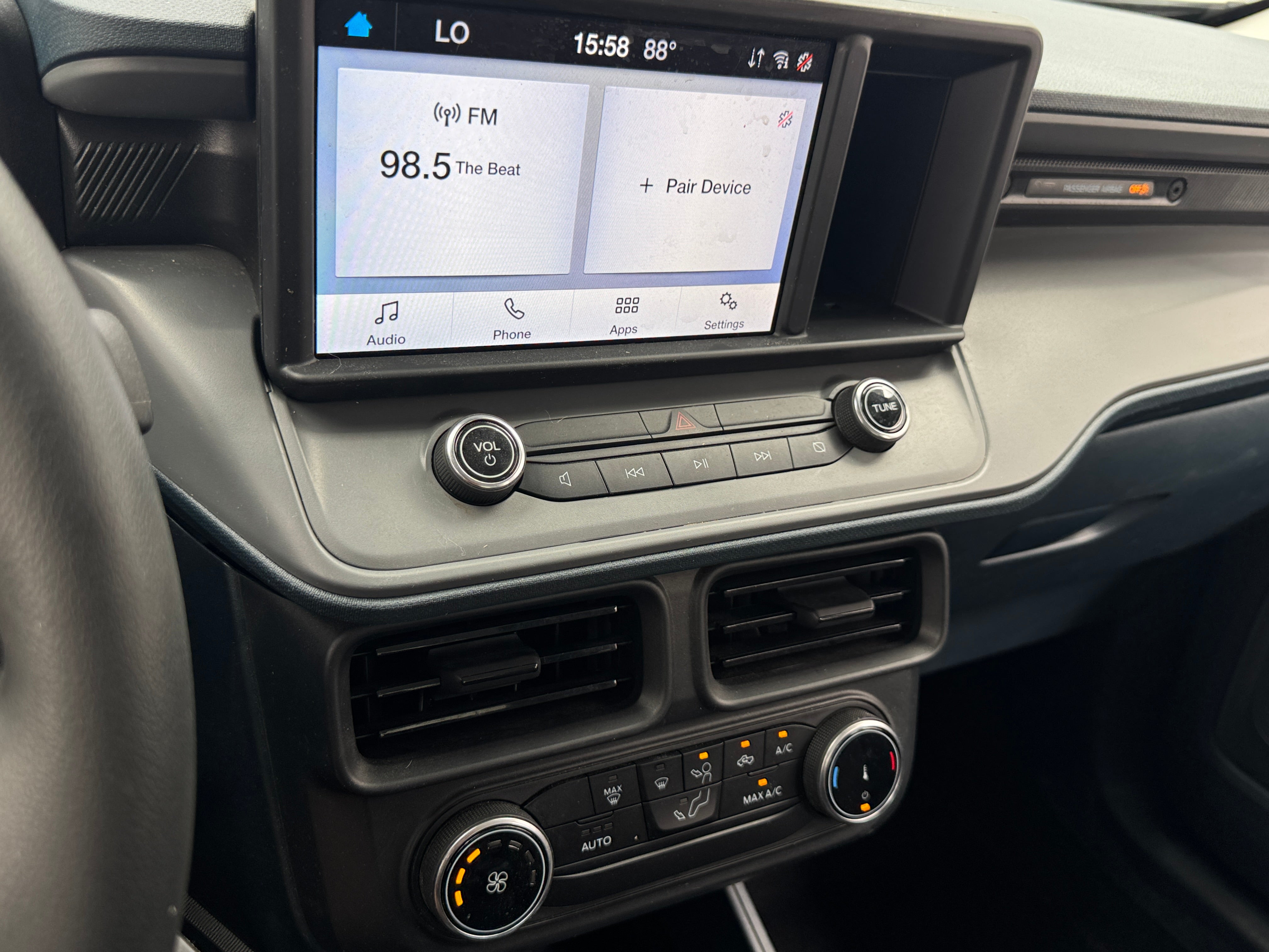2024 Ford Maverick XL 4