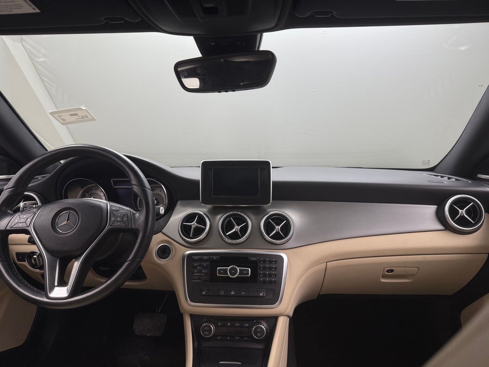Thumbnail: 2014 Mercedes-Benz CLA - 2