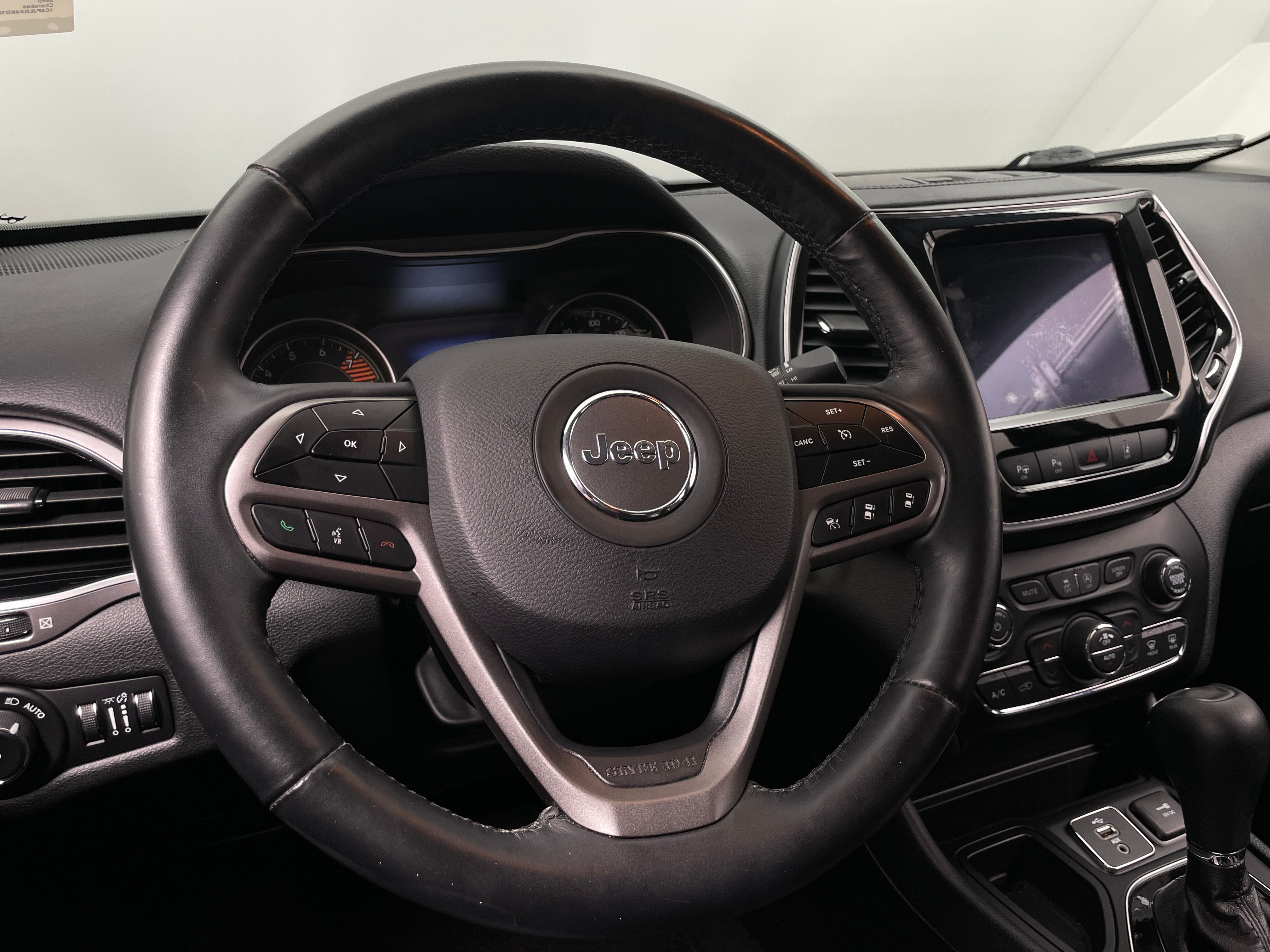 2019 Jeep Cherokee Limited Edition 4