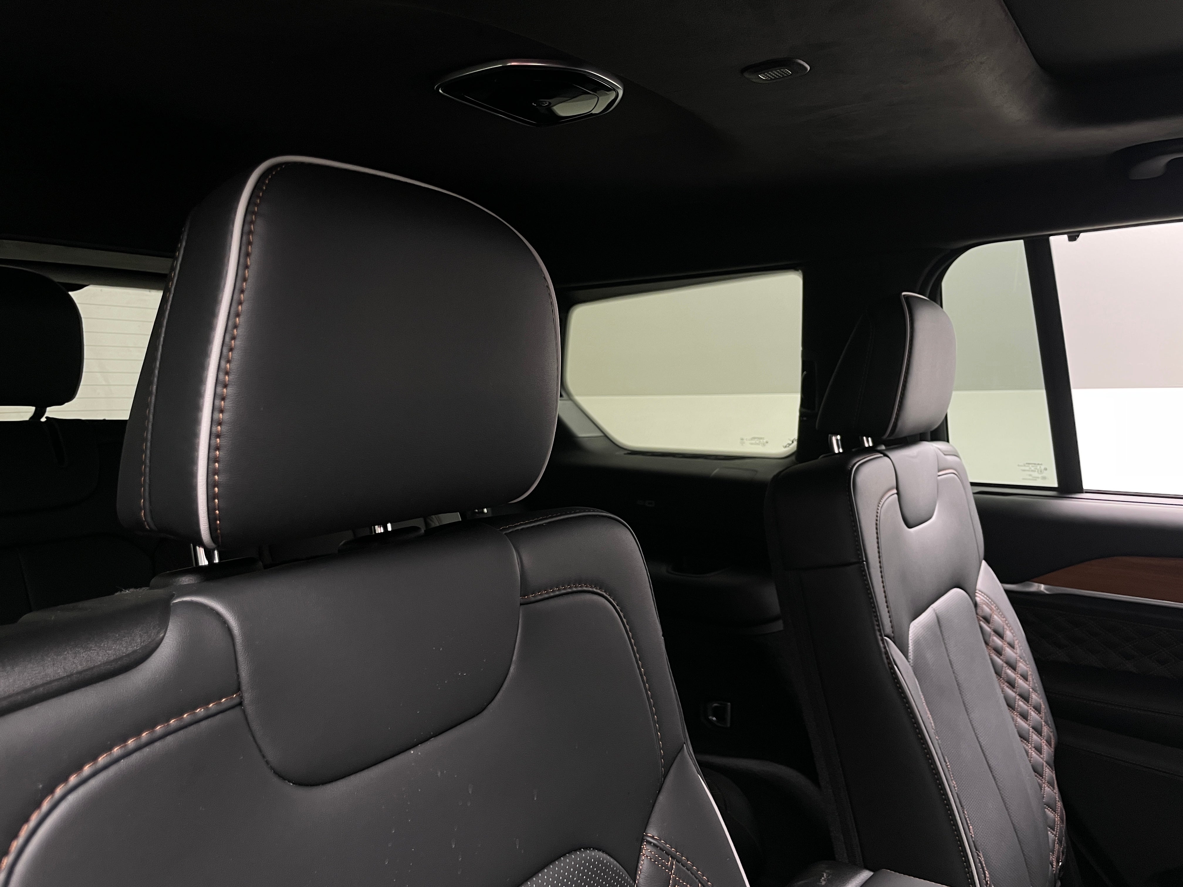 2023 Jeep Grand Cherokee L Summit 5