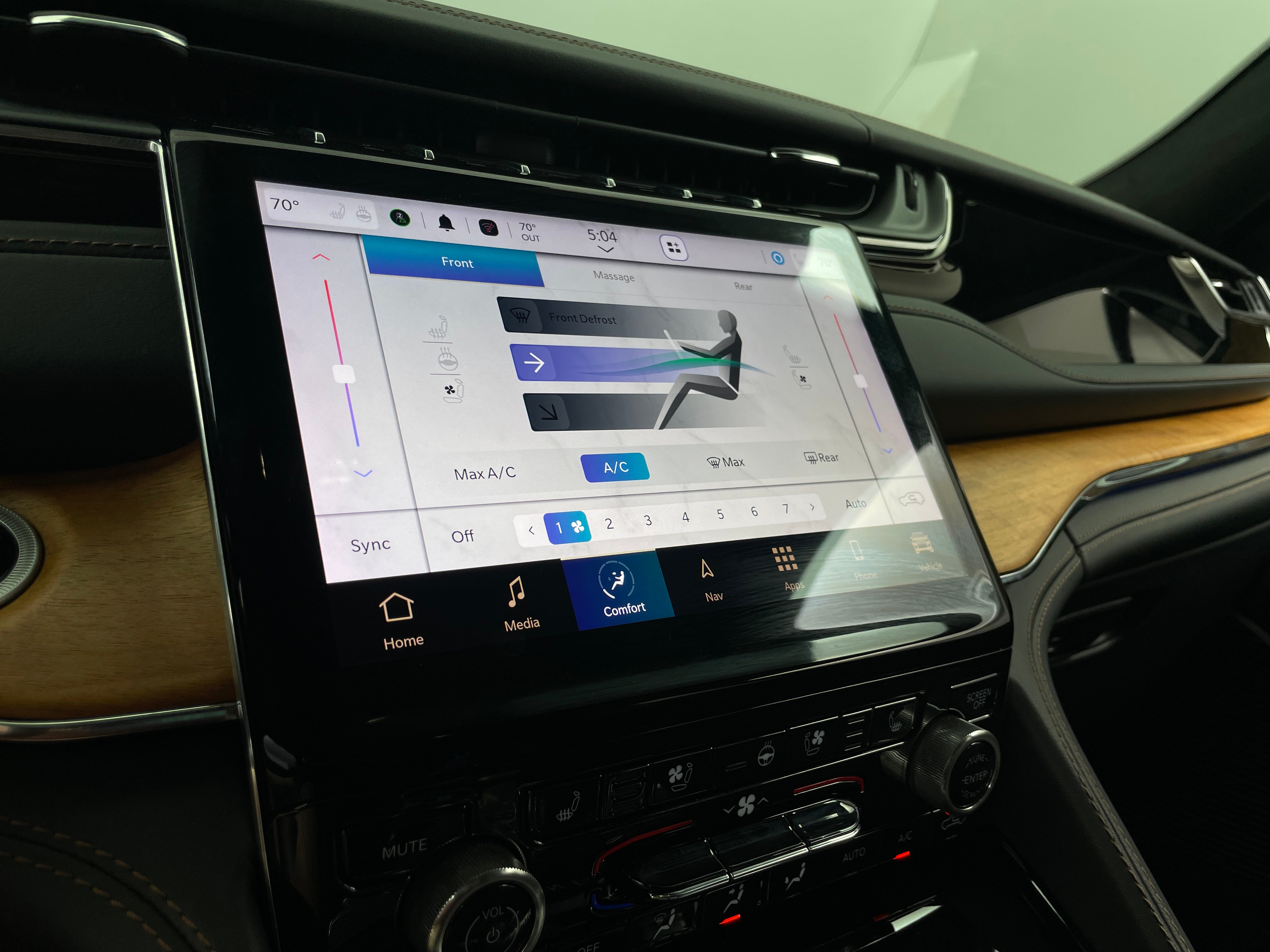 2023 Jeep Grand Cherokee L Summit 3