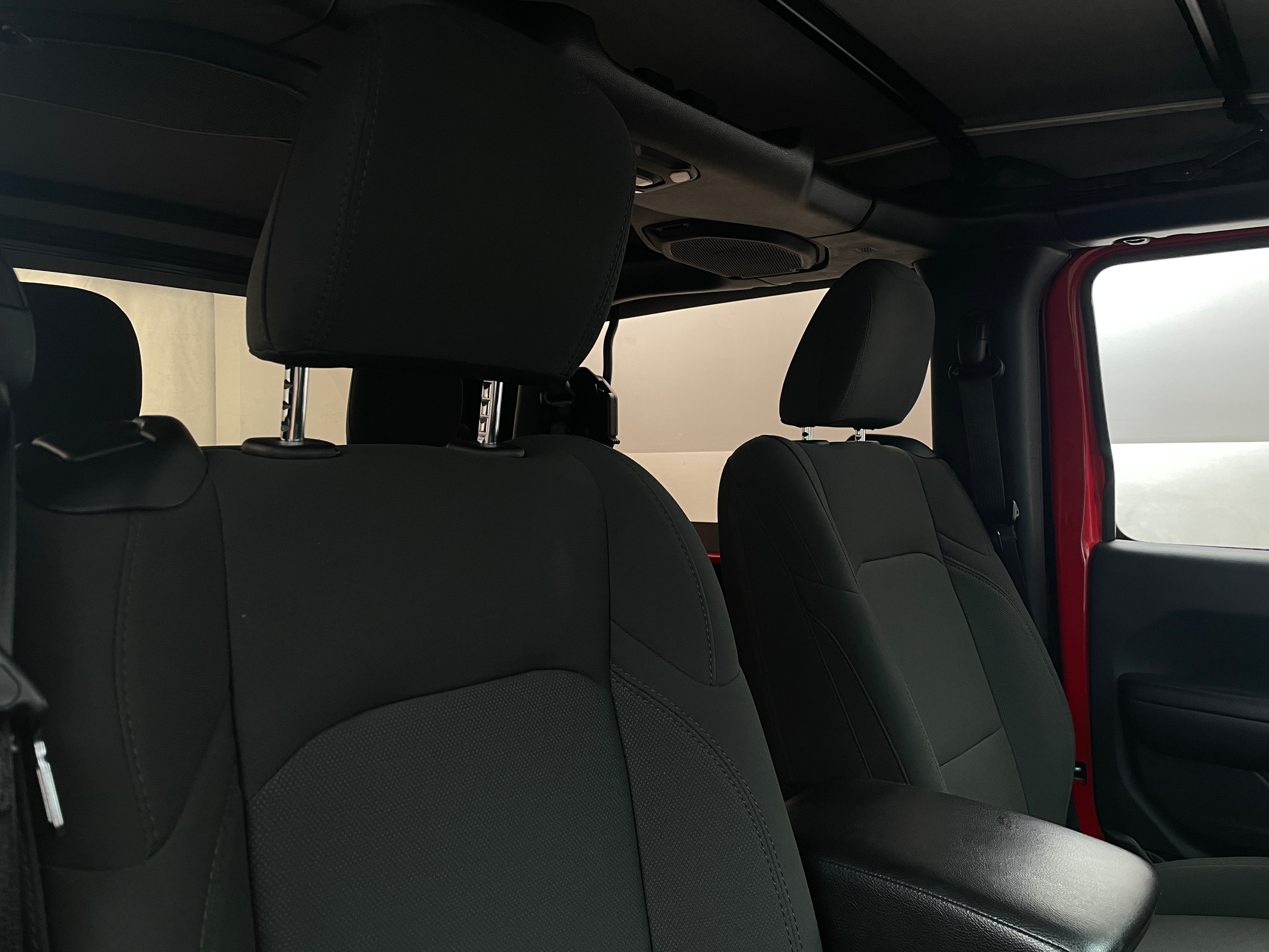 2019 Jeep Wrangler Sport S 2