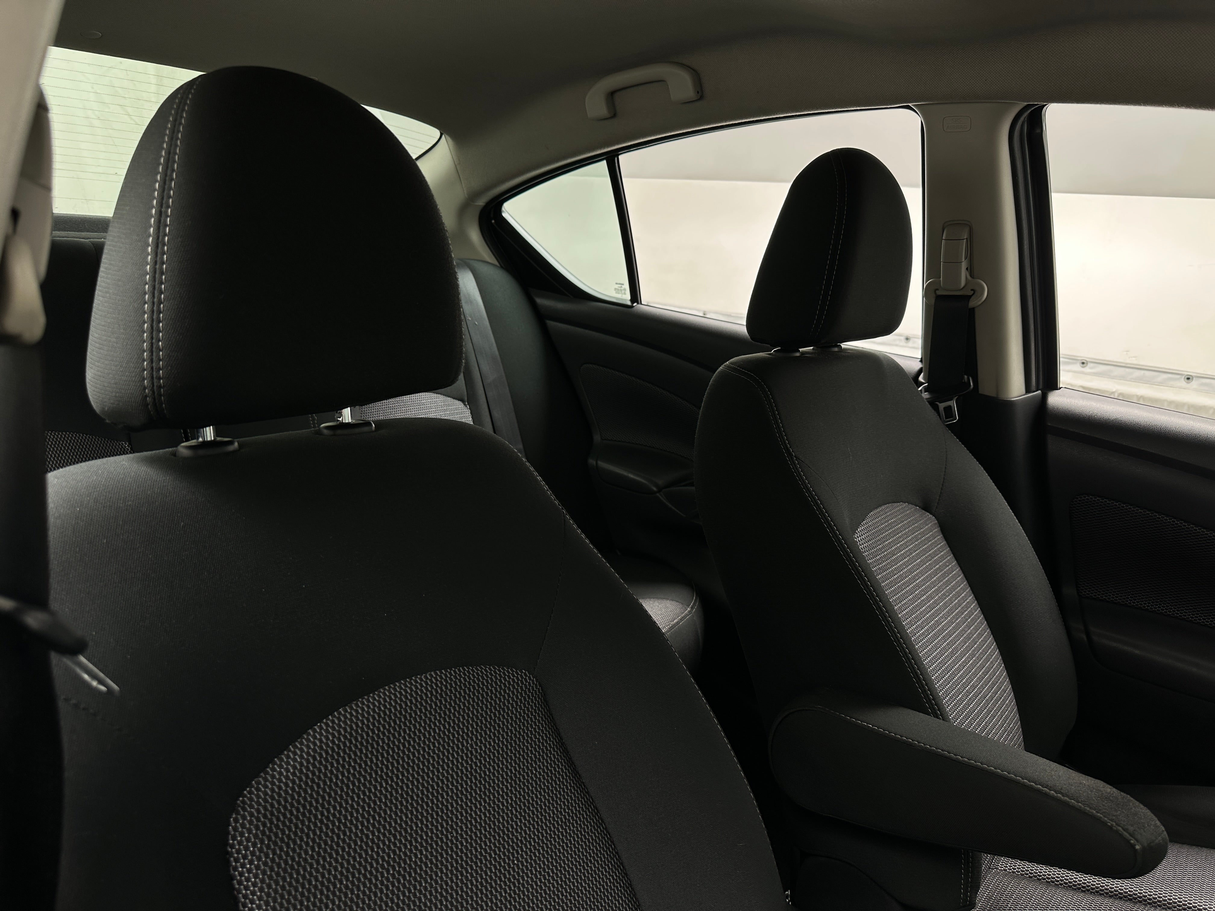 2017 Nissan Versa SV 2