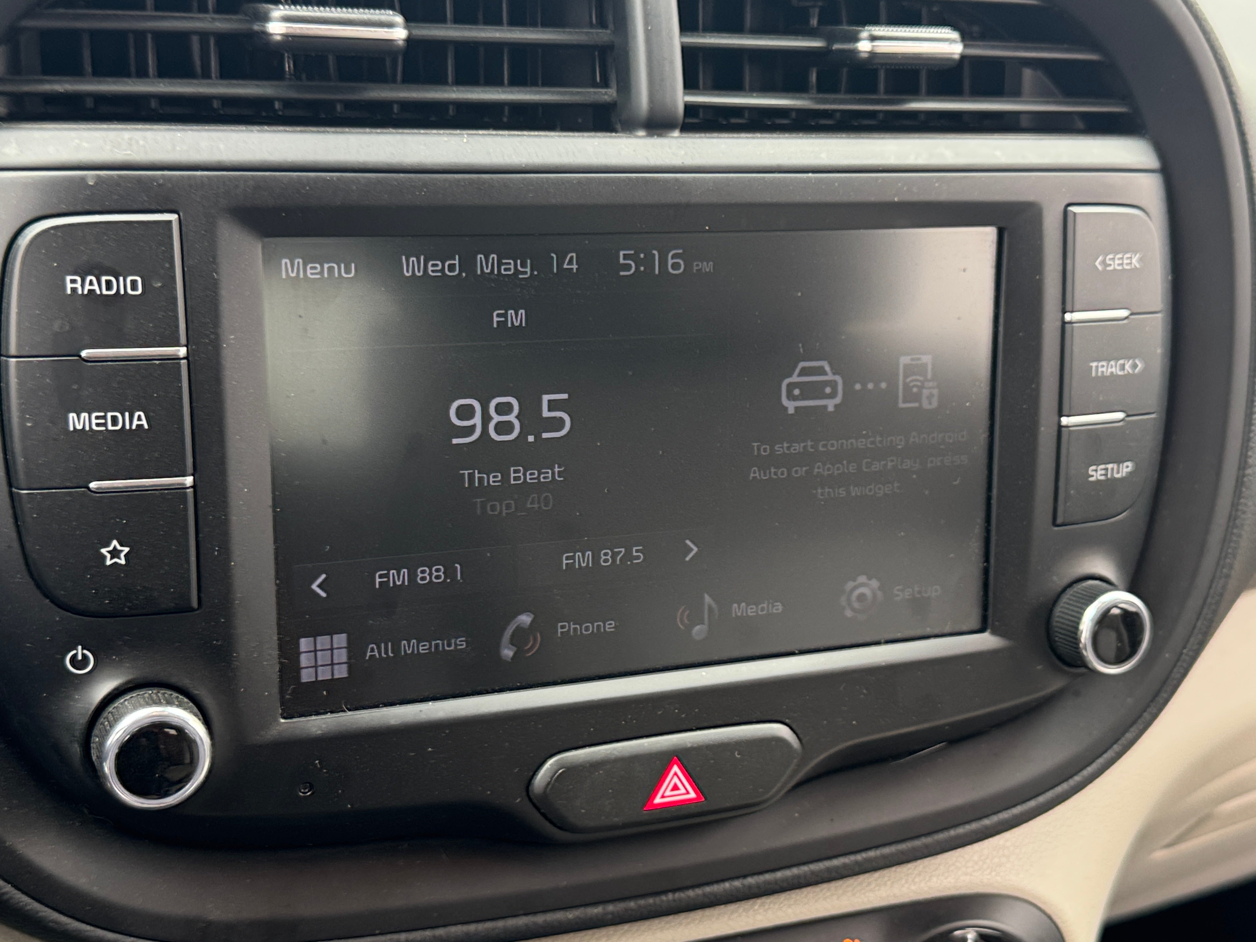 2023 Kia Soul LX 4