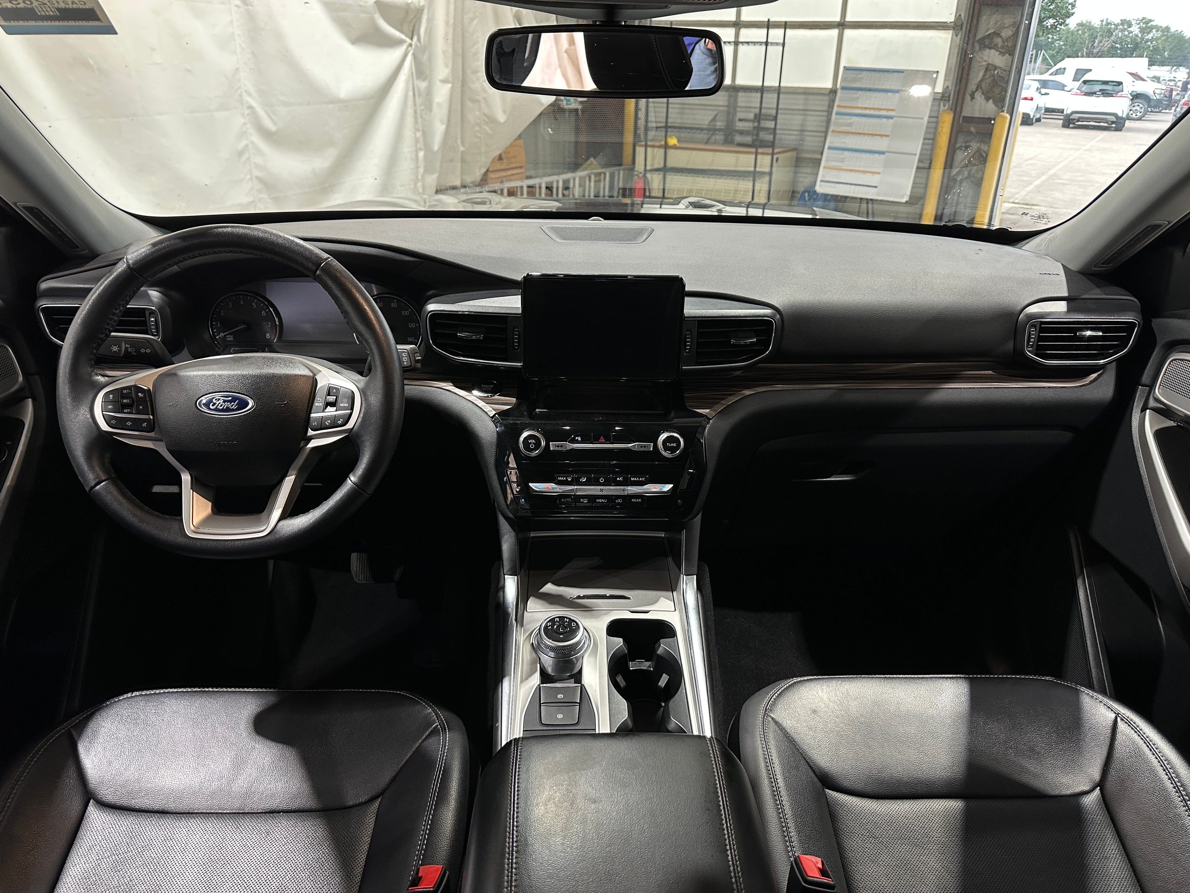 2024 Ford Explorer Limited 2