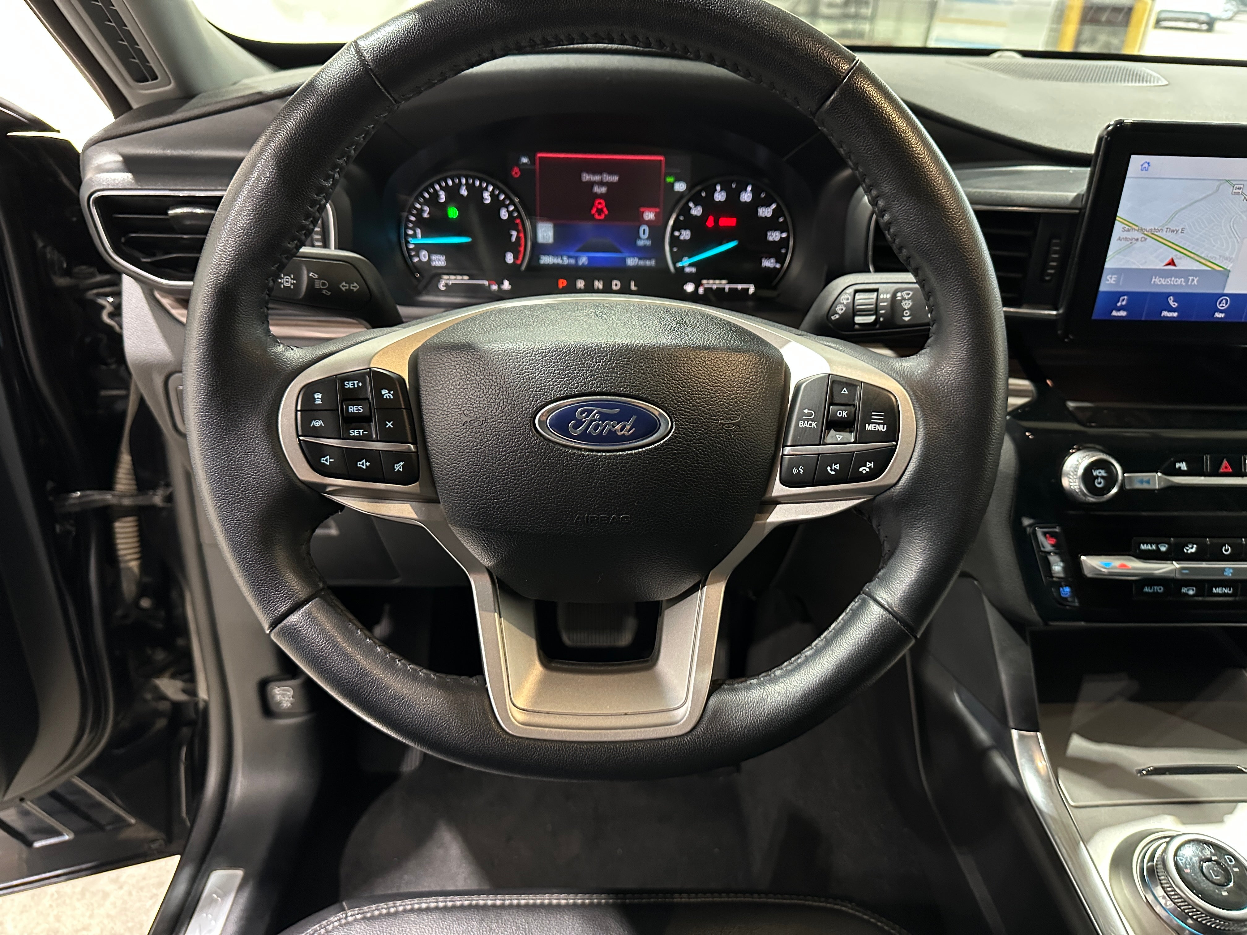 2024 Ford Explorer Limited 4