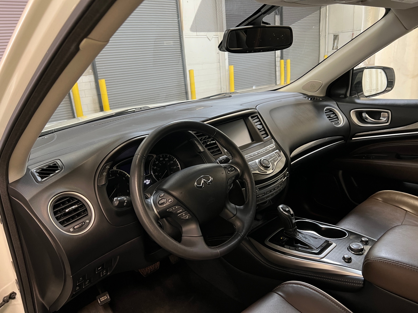 Thumbnail: 2019 INFINITI QX60 - 2