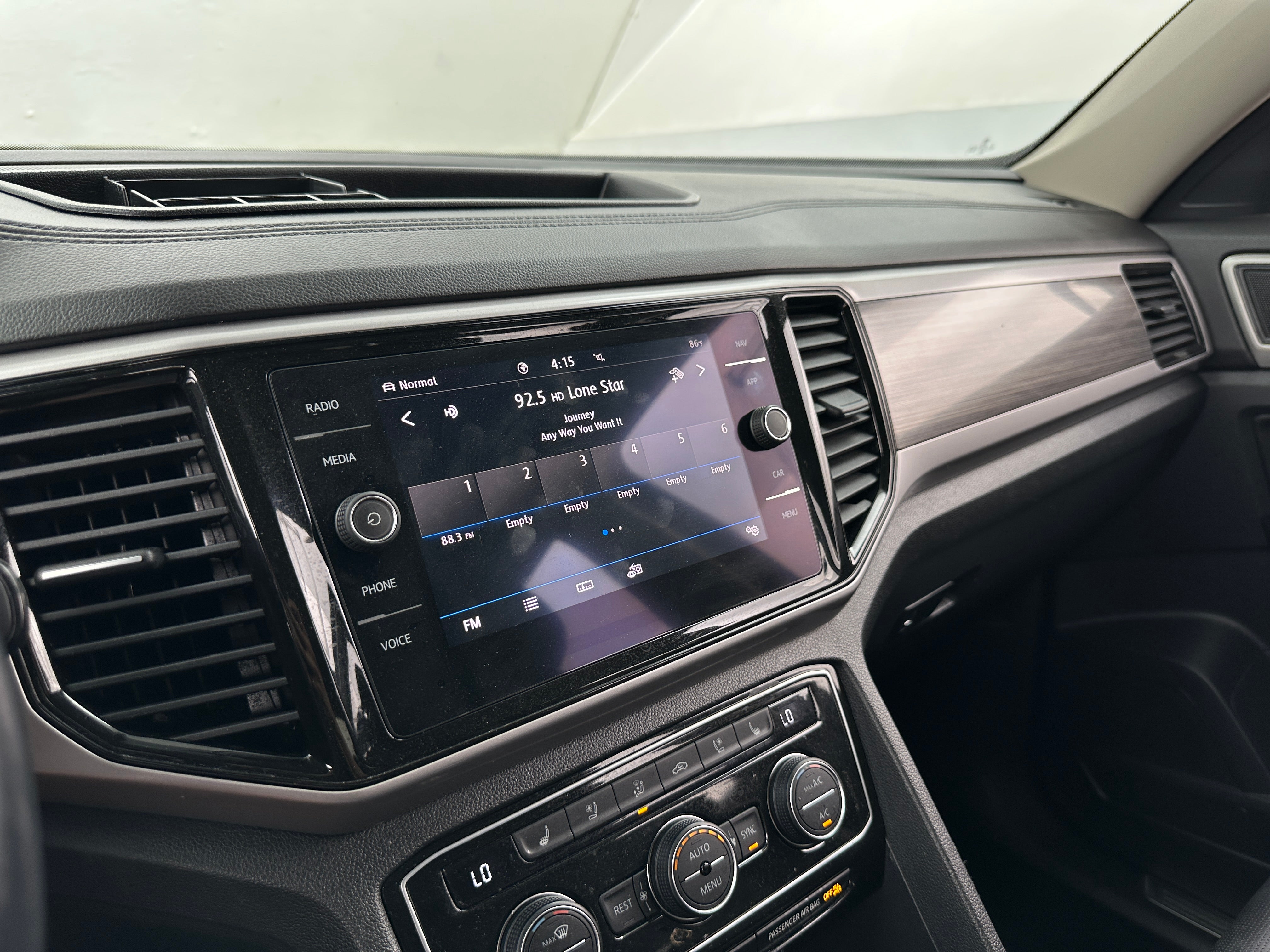 2021 Volkswagen Atlas SEL 3