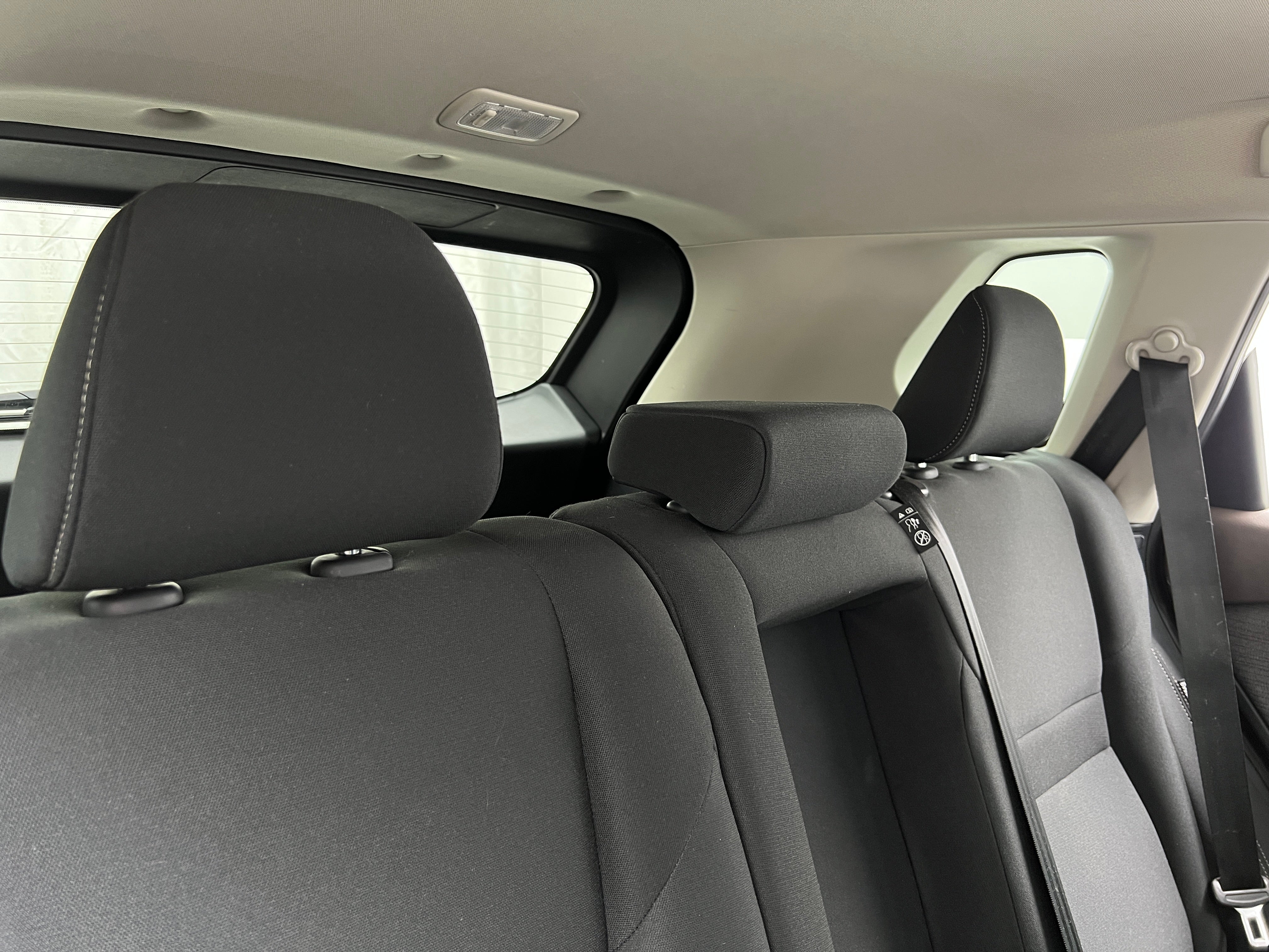 2023 Nissan Rogue S 6
