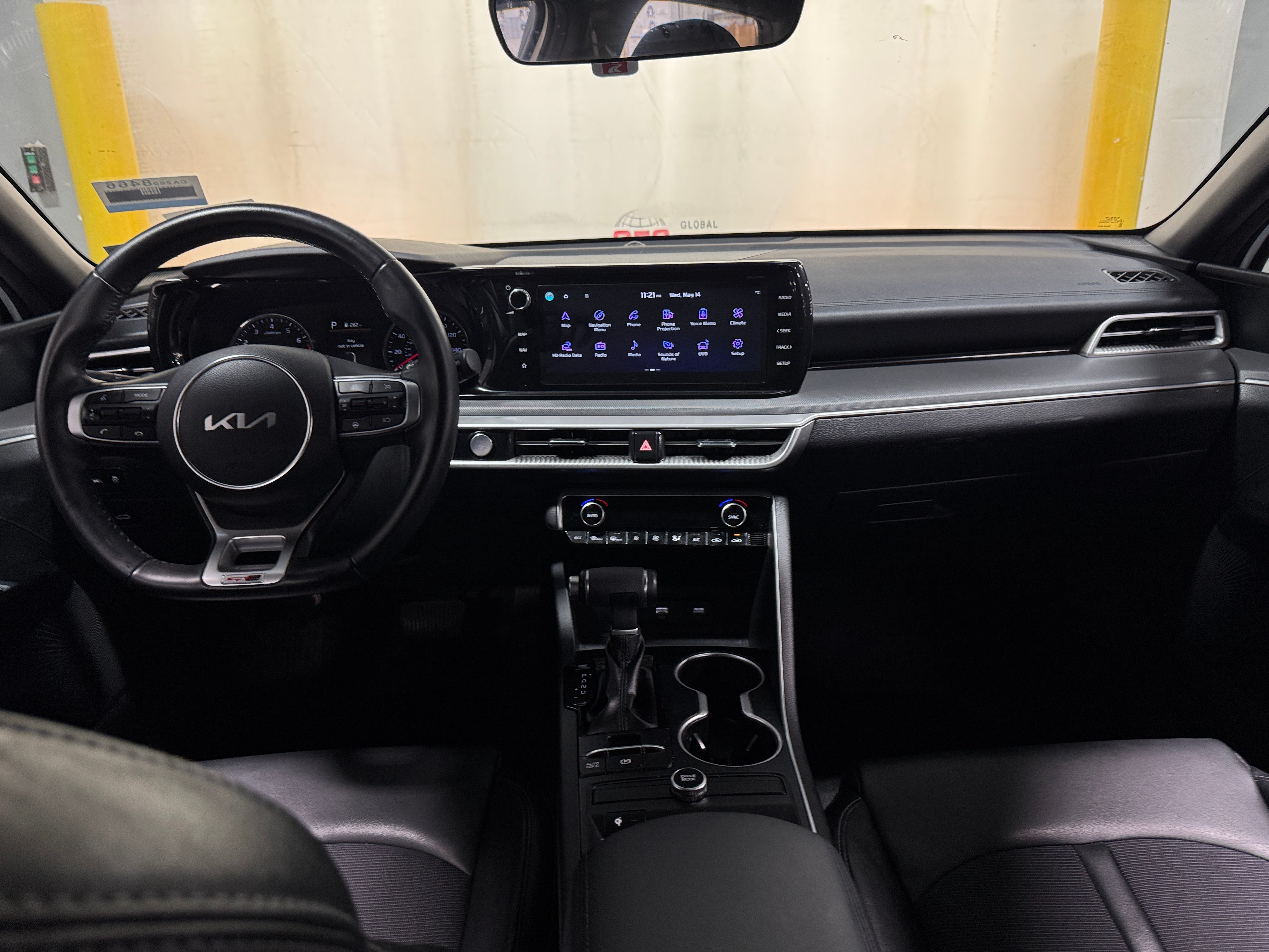2022 Kia K5 GT-Line 2