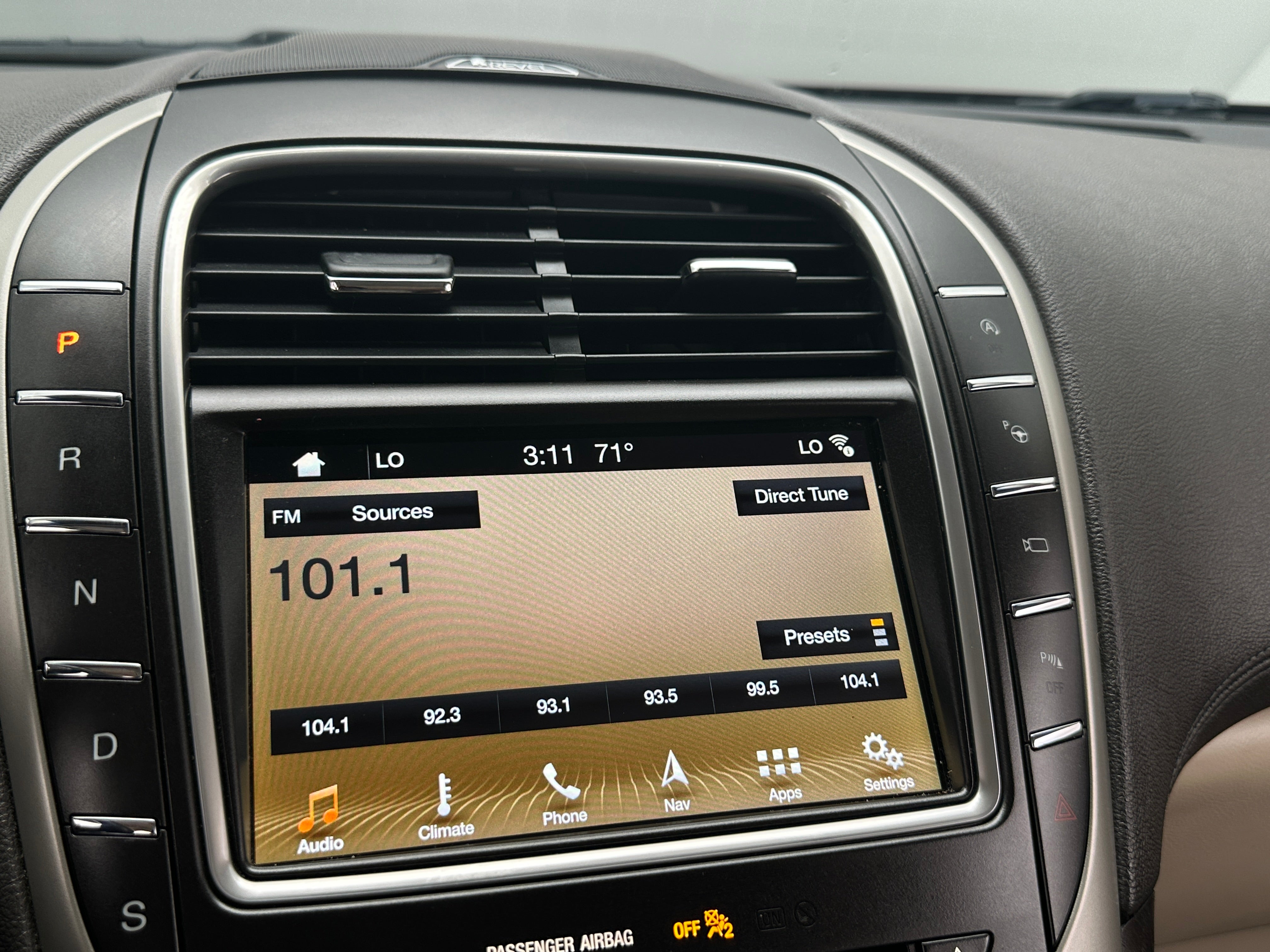 2019 Lincoln Nautilus Reserve 3