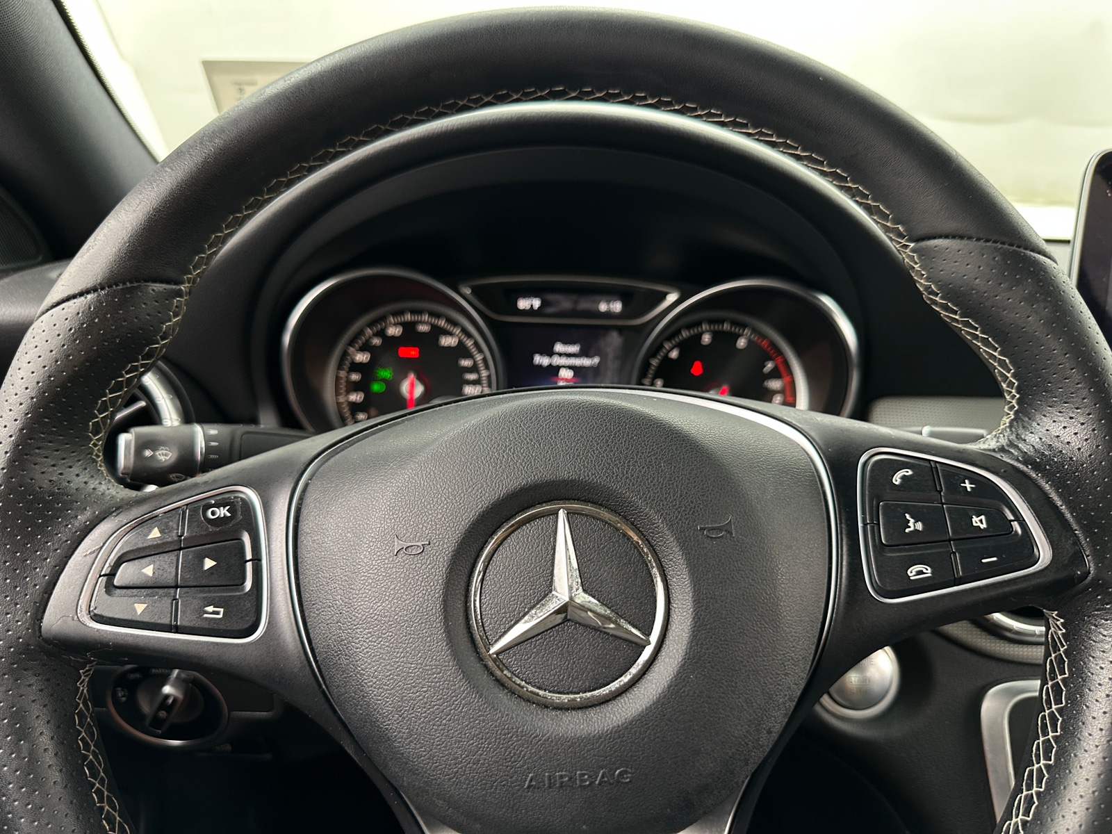 Thumbnail: 2018 Mercedes-Benz CLA - 5