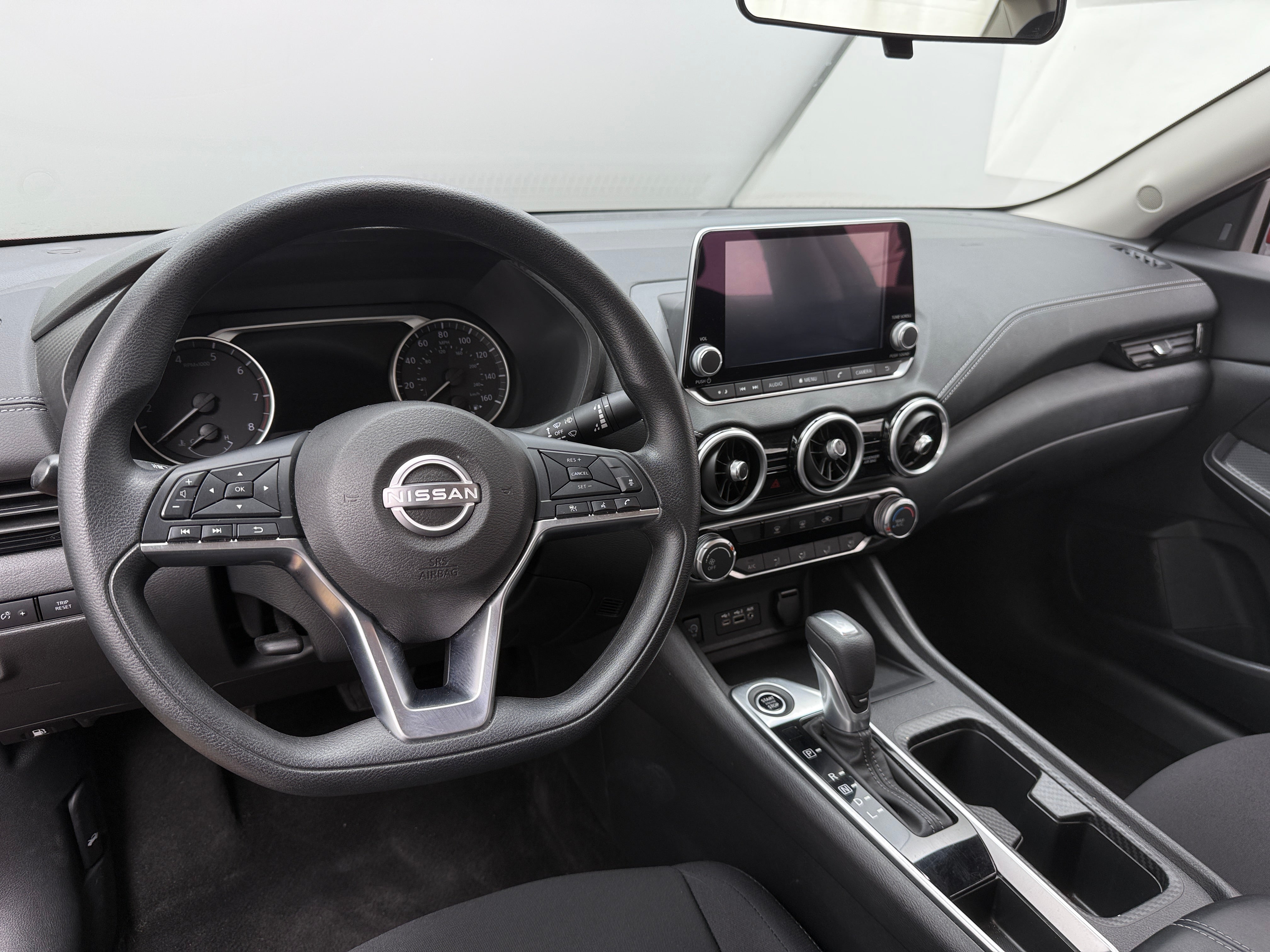 2024 Nissan Sentra SV 3