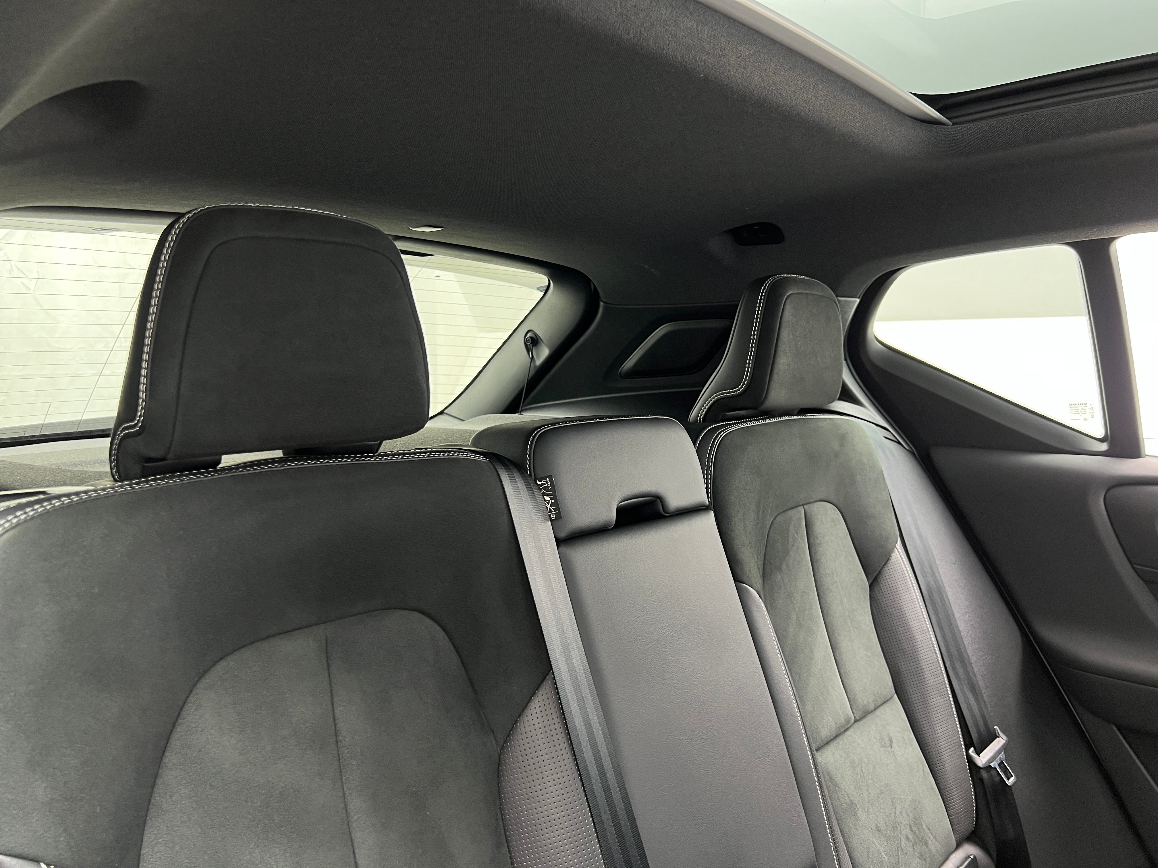 2021 Volvo XC40 Recharge Core 5