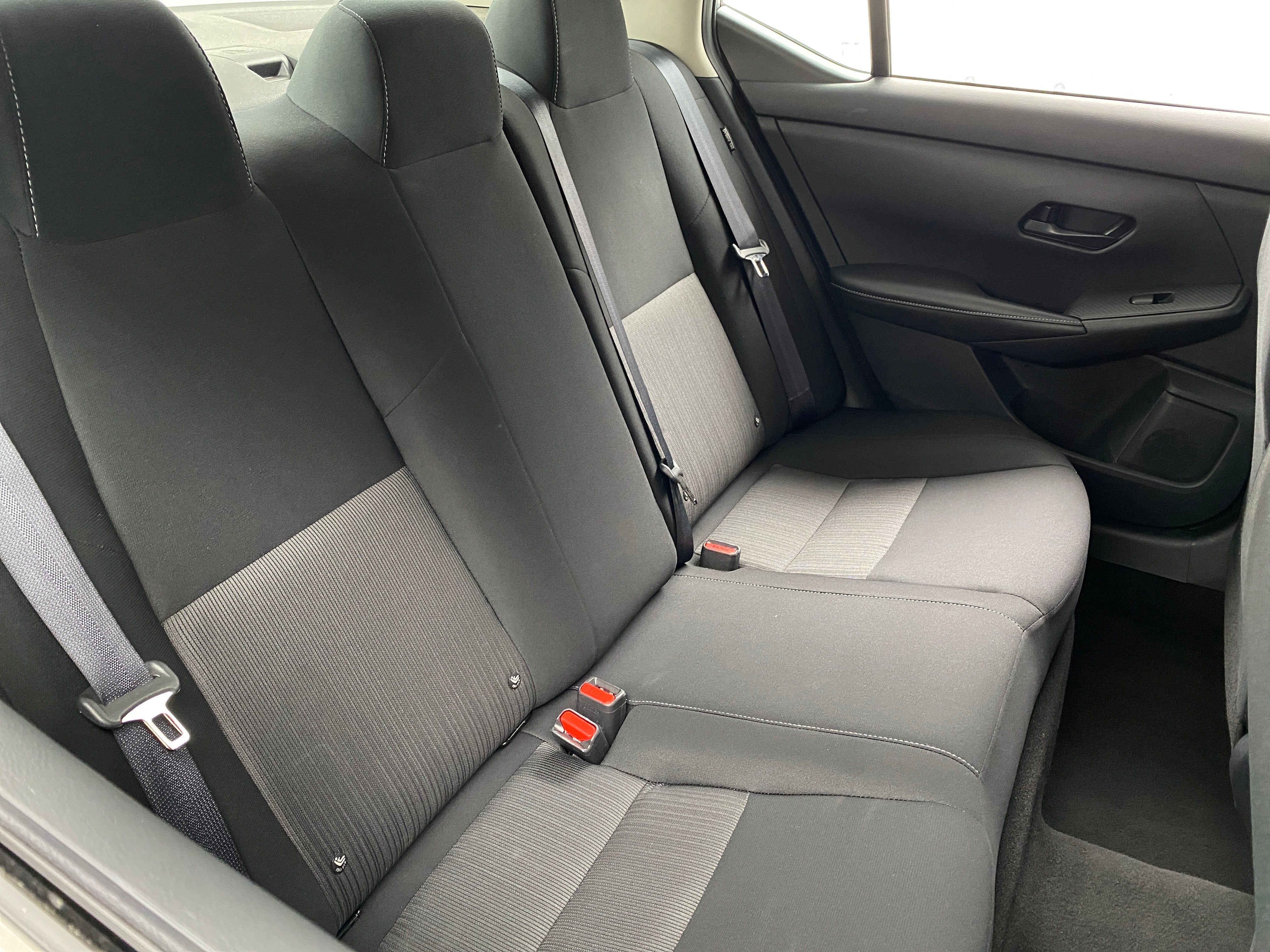 2024 Nissan Sentra SV 6