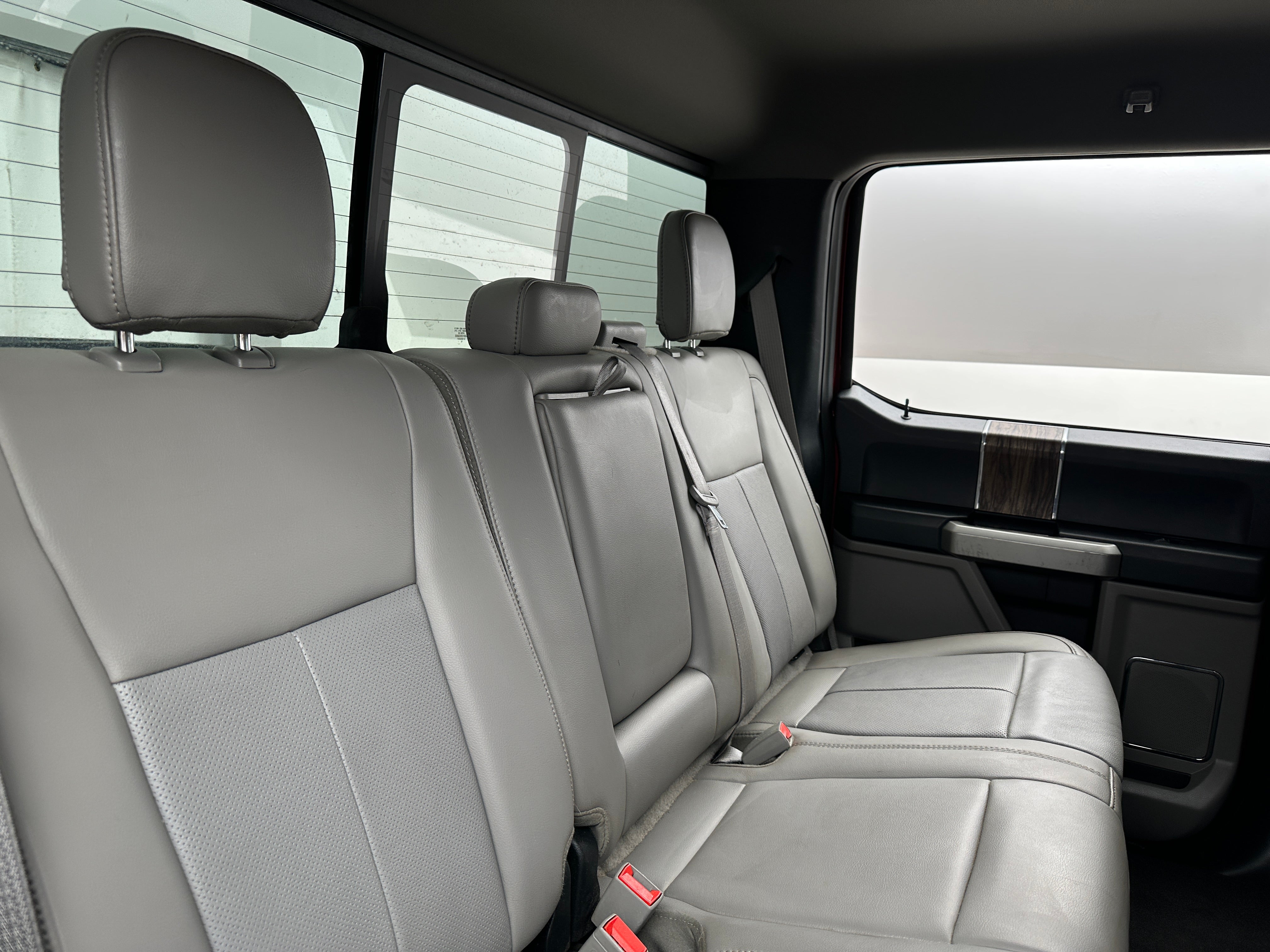 2020 Ford Econoline E-150 5