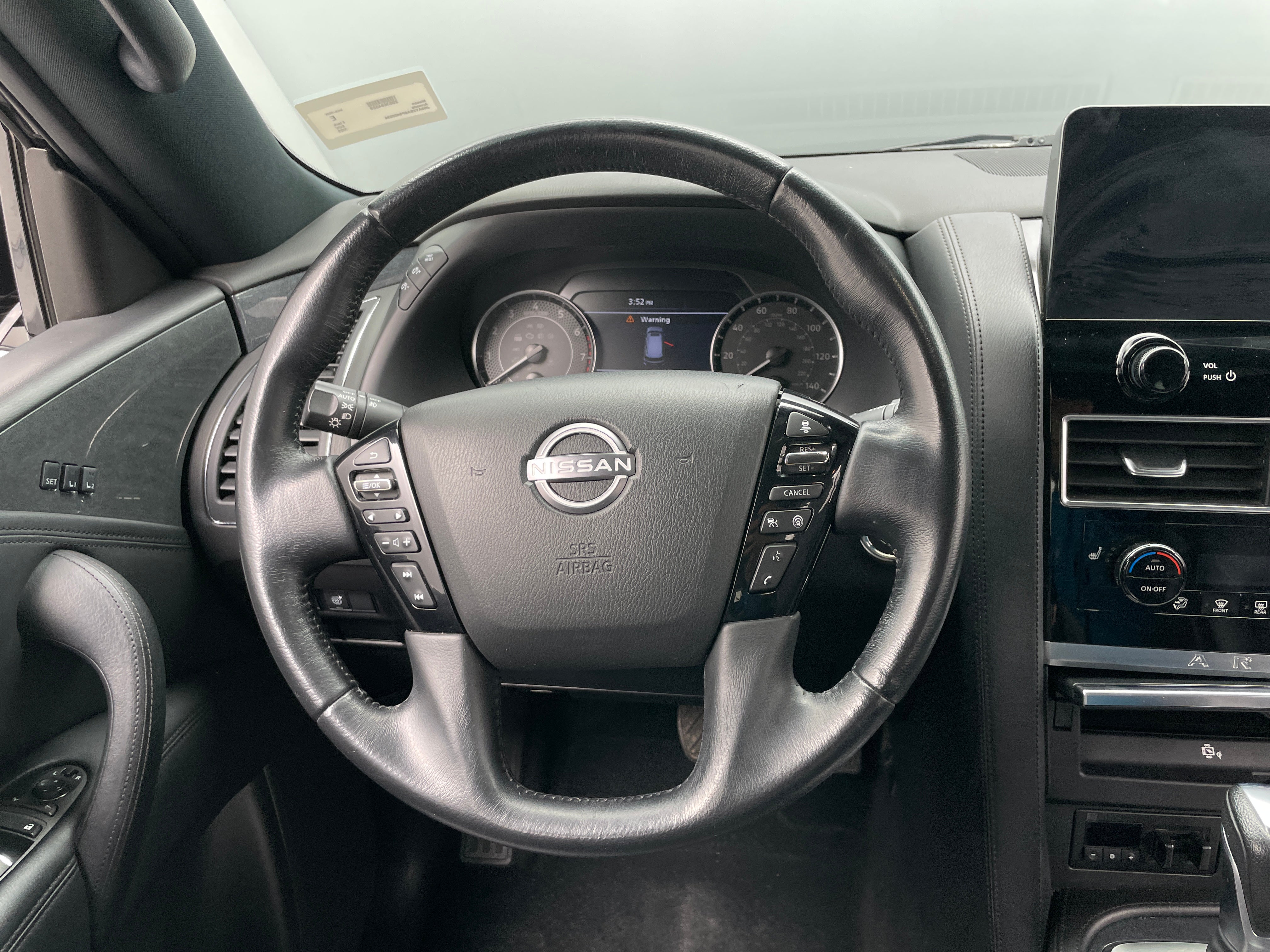 2023 Nissan Armada SL 4