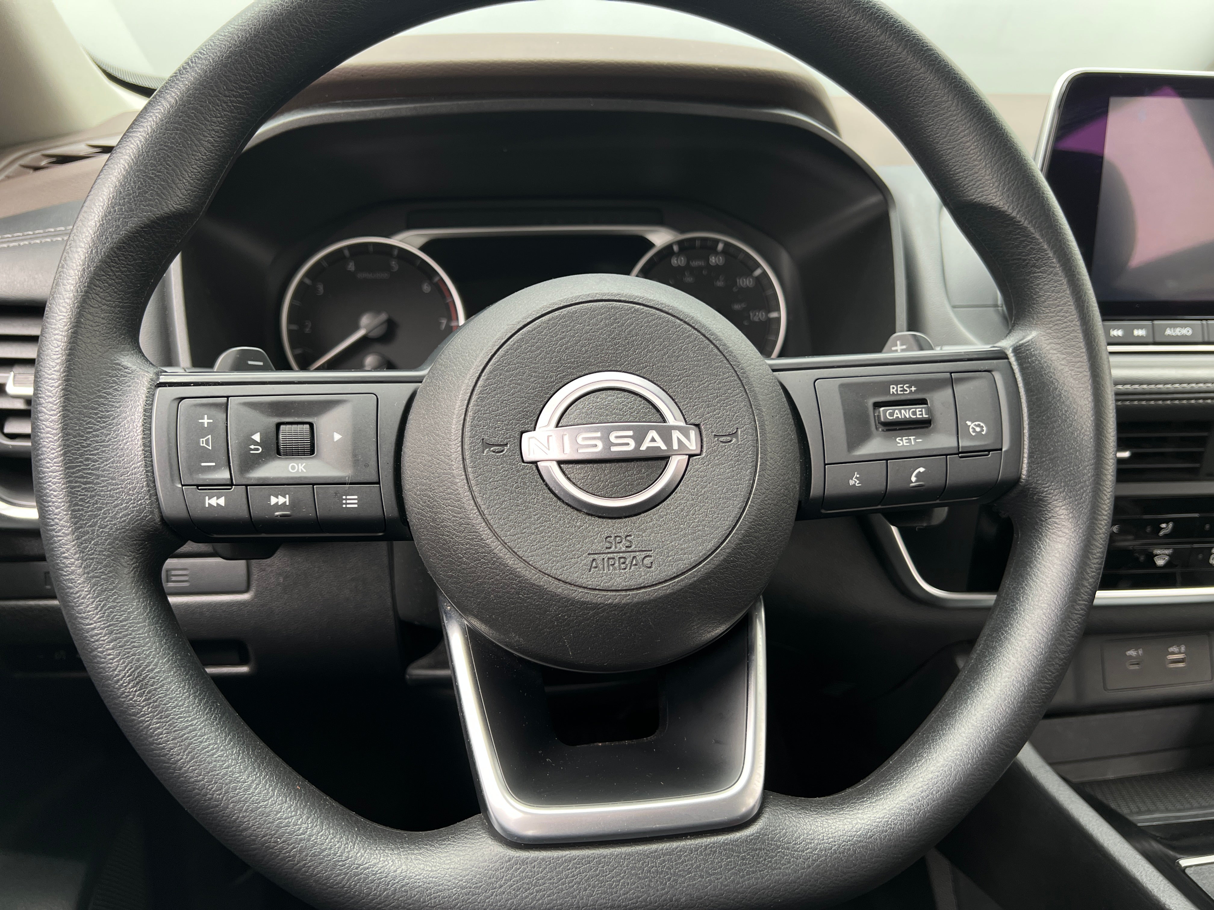 2023 Nissan Rogue S 5