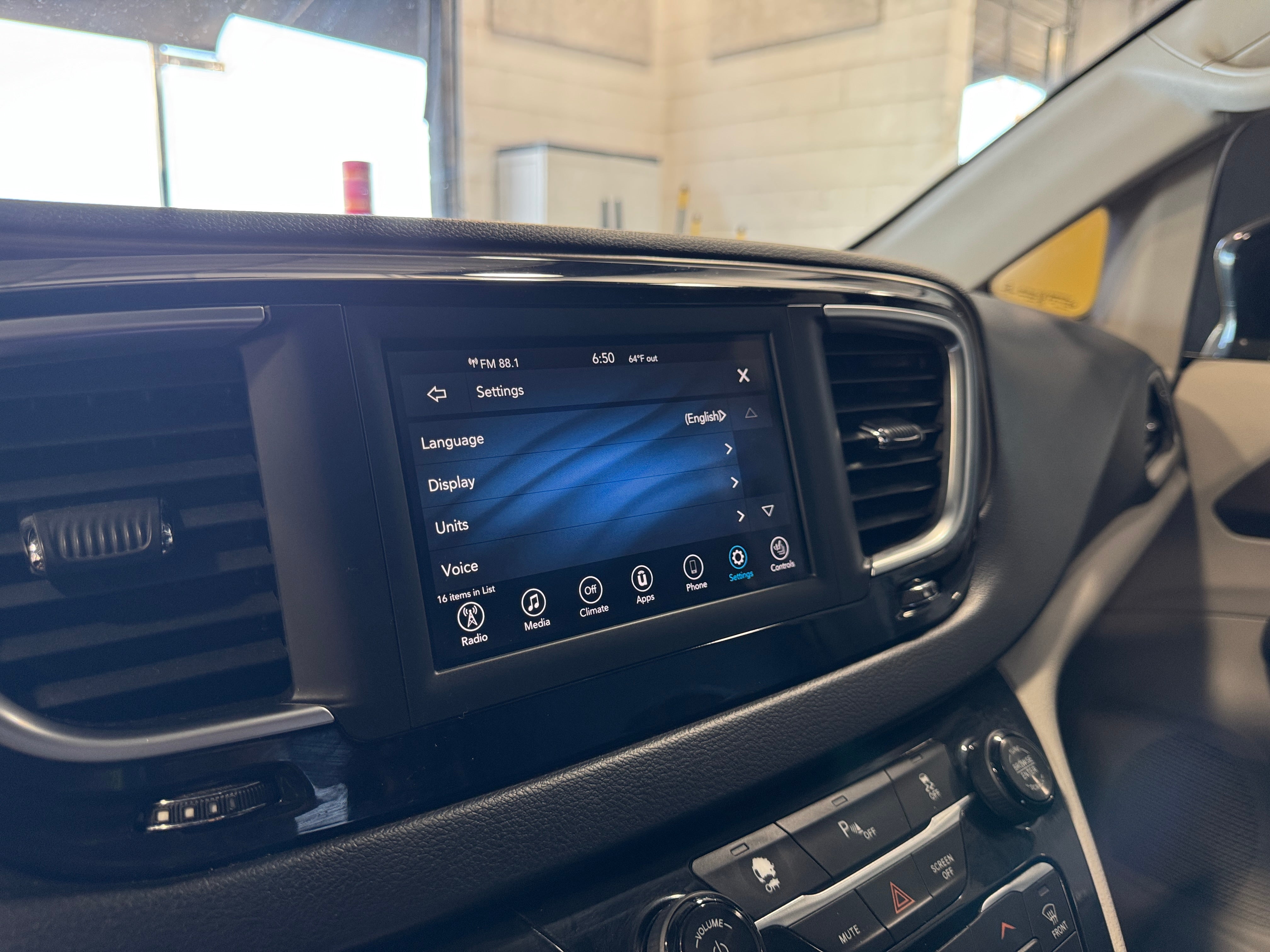 2018 Chrysler Pacifica Touring L 3