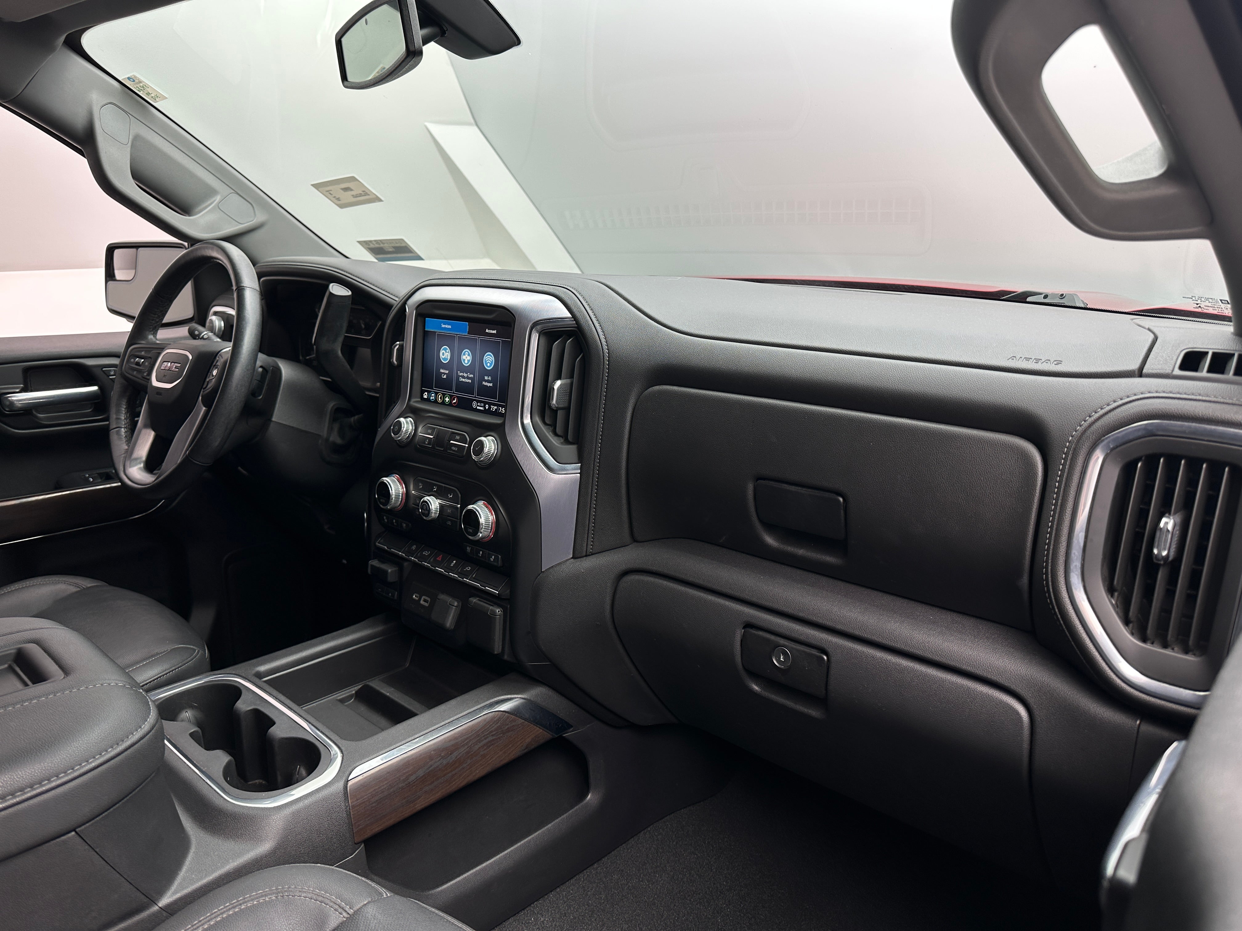 2021 GMC Sierra 1500 SLT 2