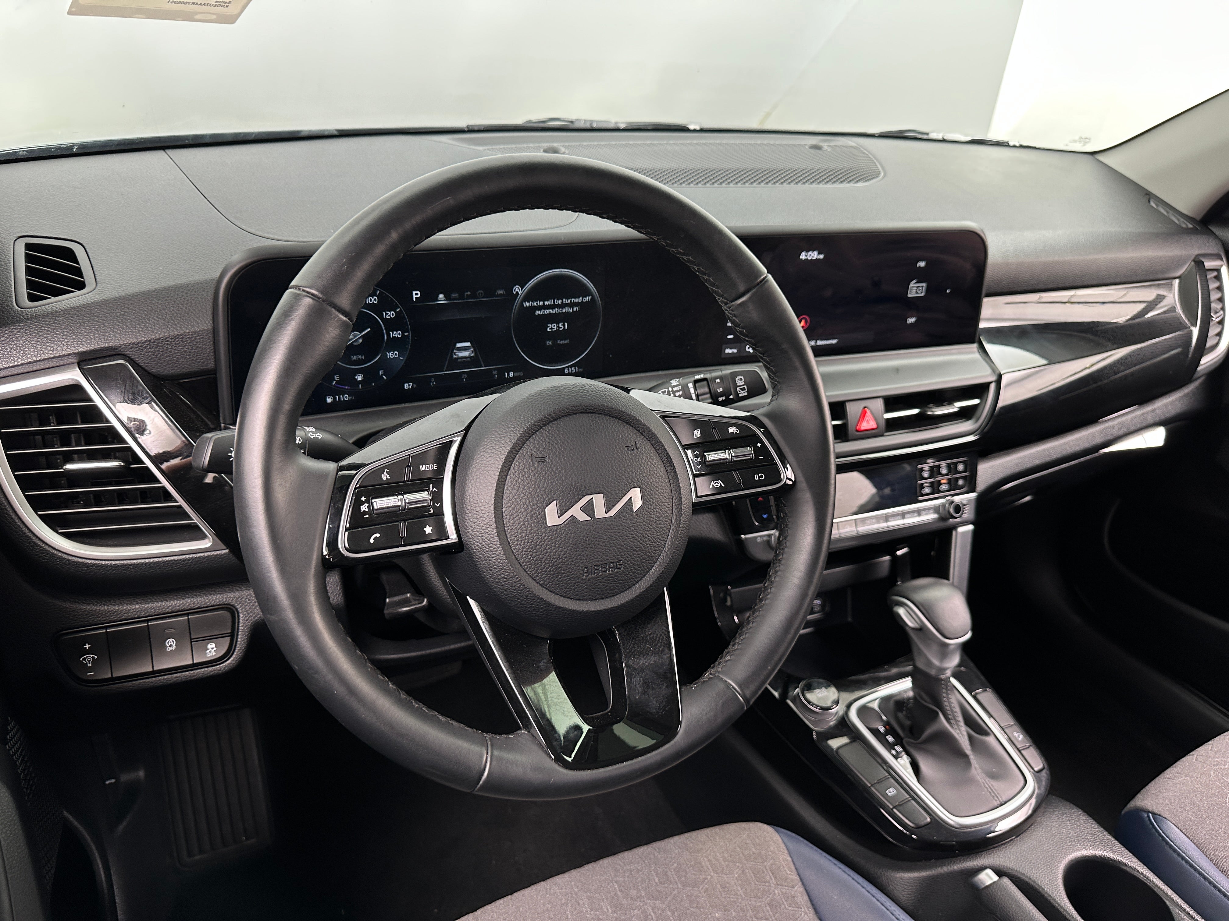 2024 Kia Seltos S 2