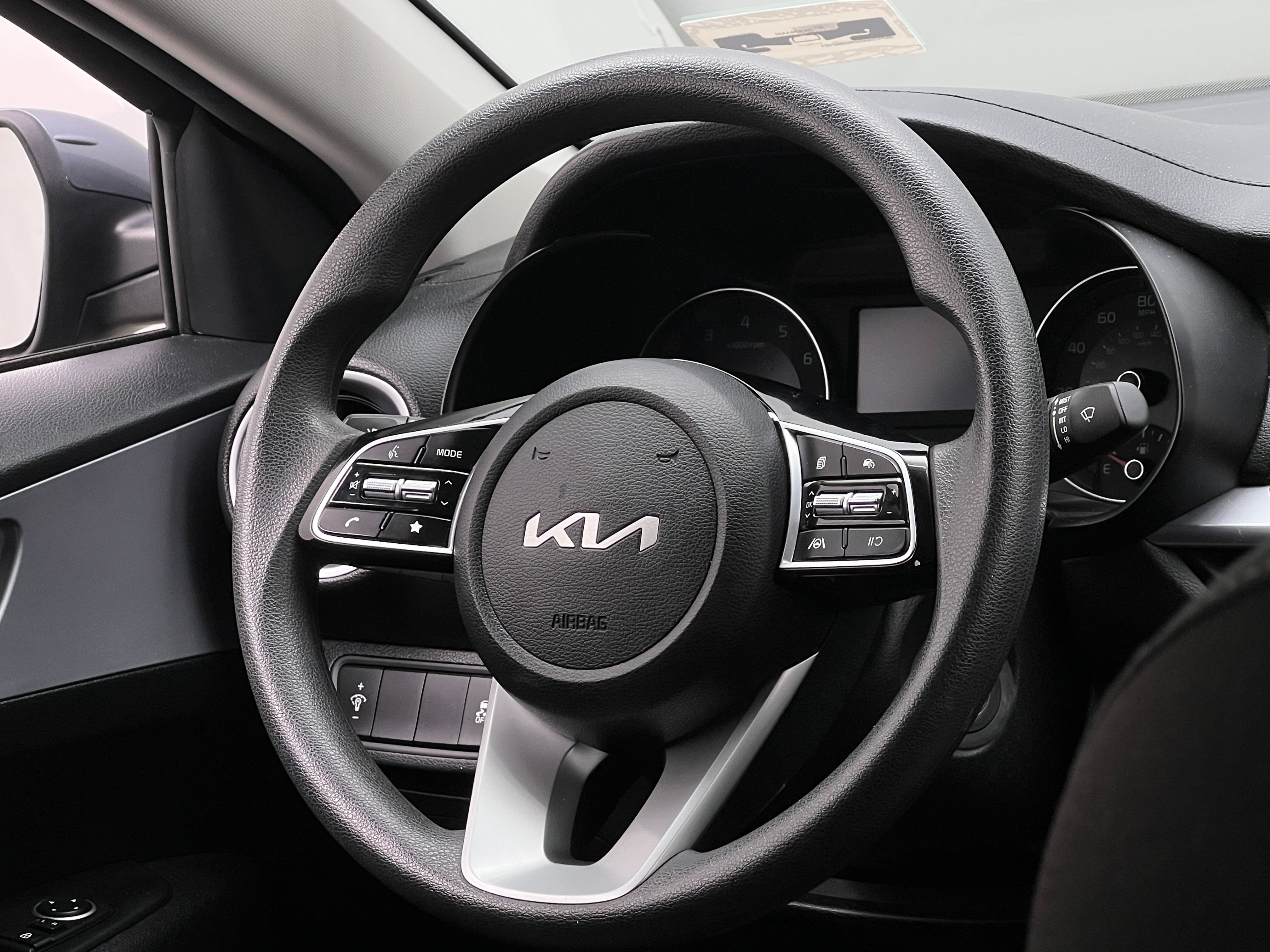 2024 Kia Forte LX 5