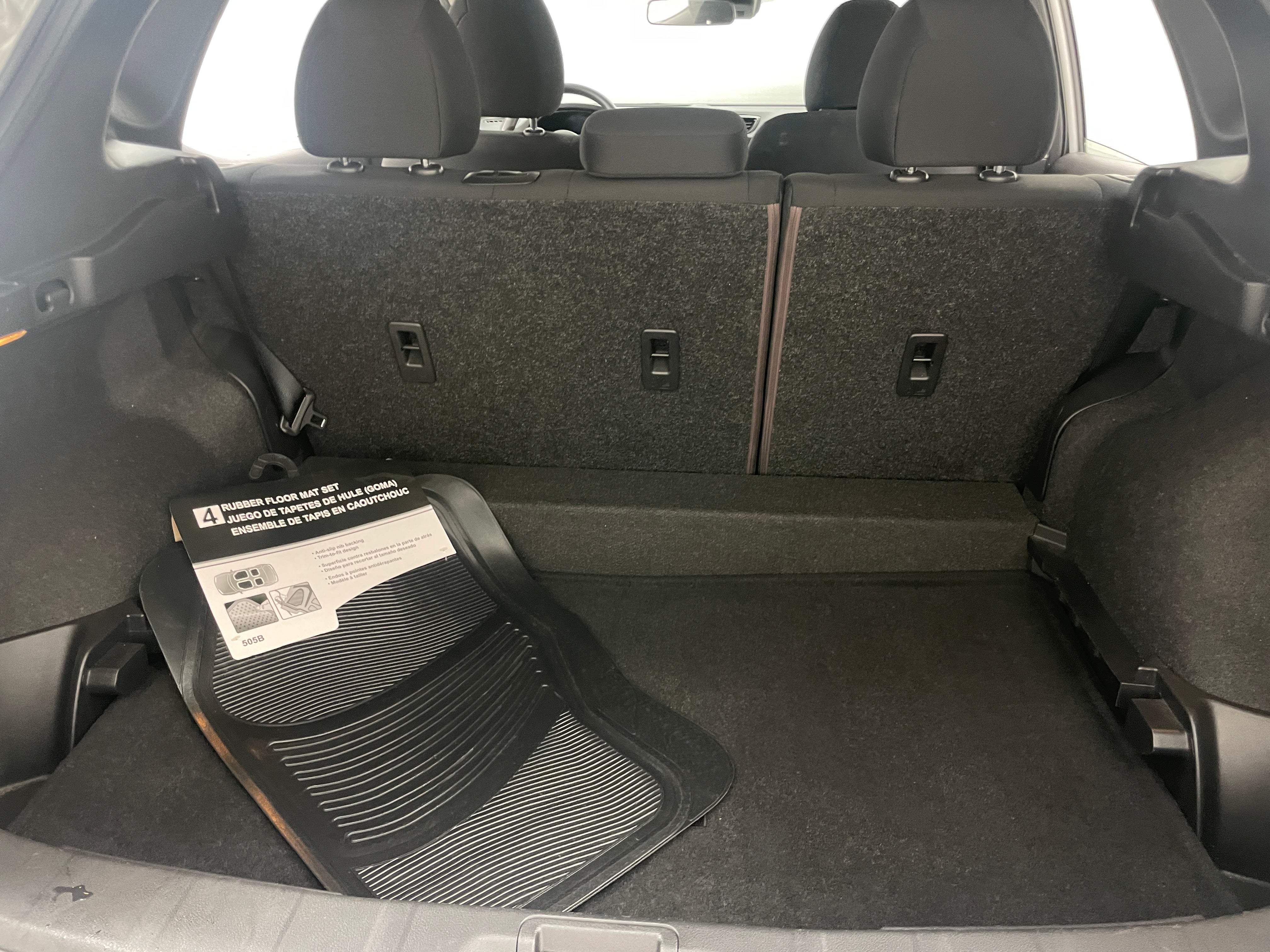 2021 Nissan Rogue Sport S 7