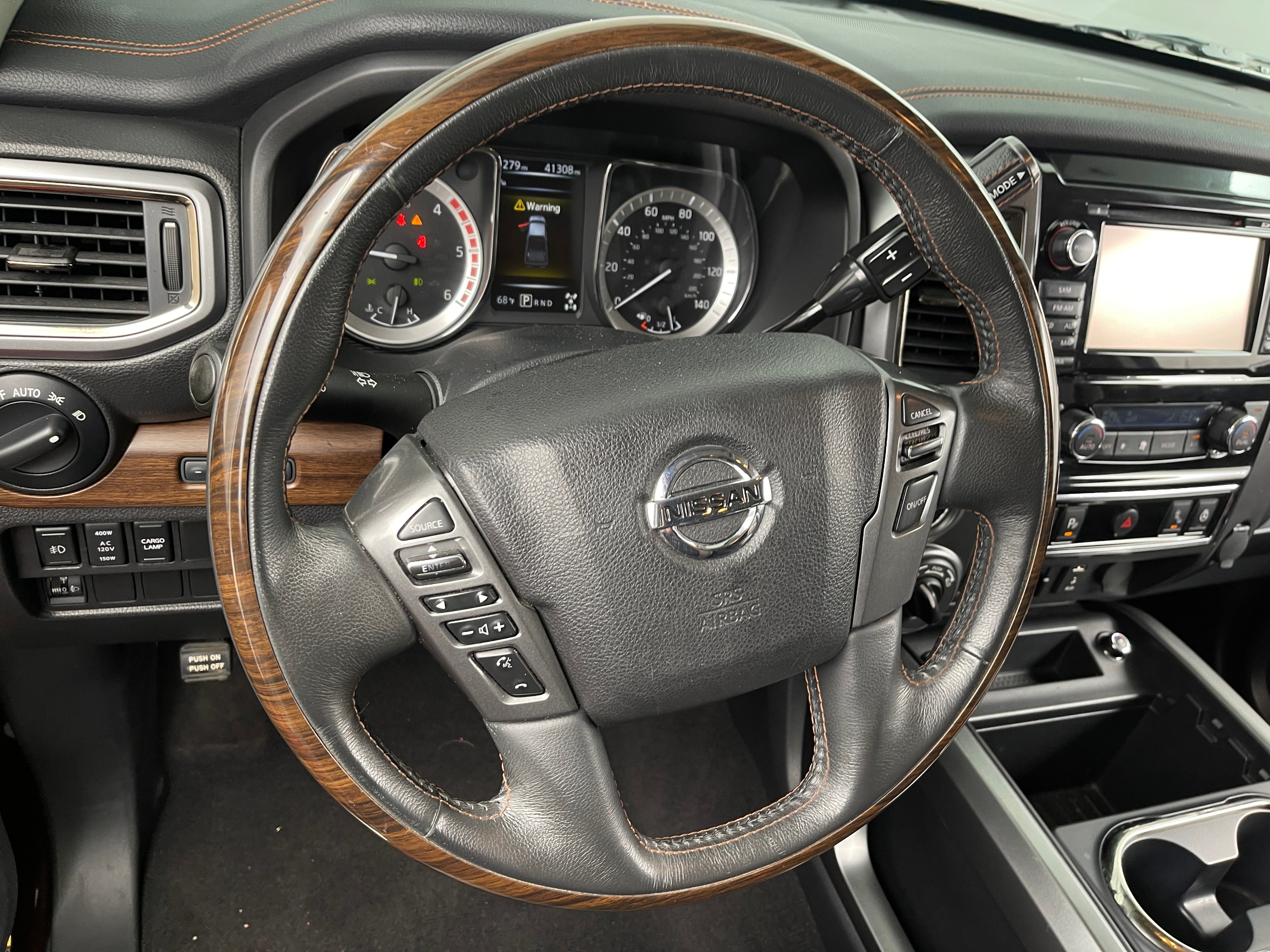 2016 Nissan Titan Platinum Reserve 4