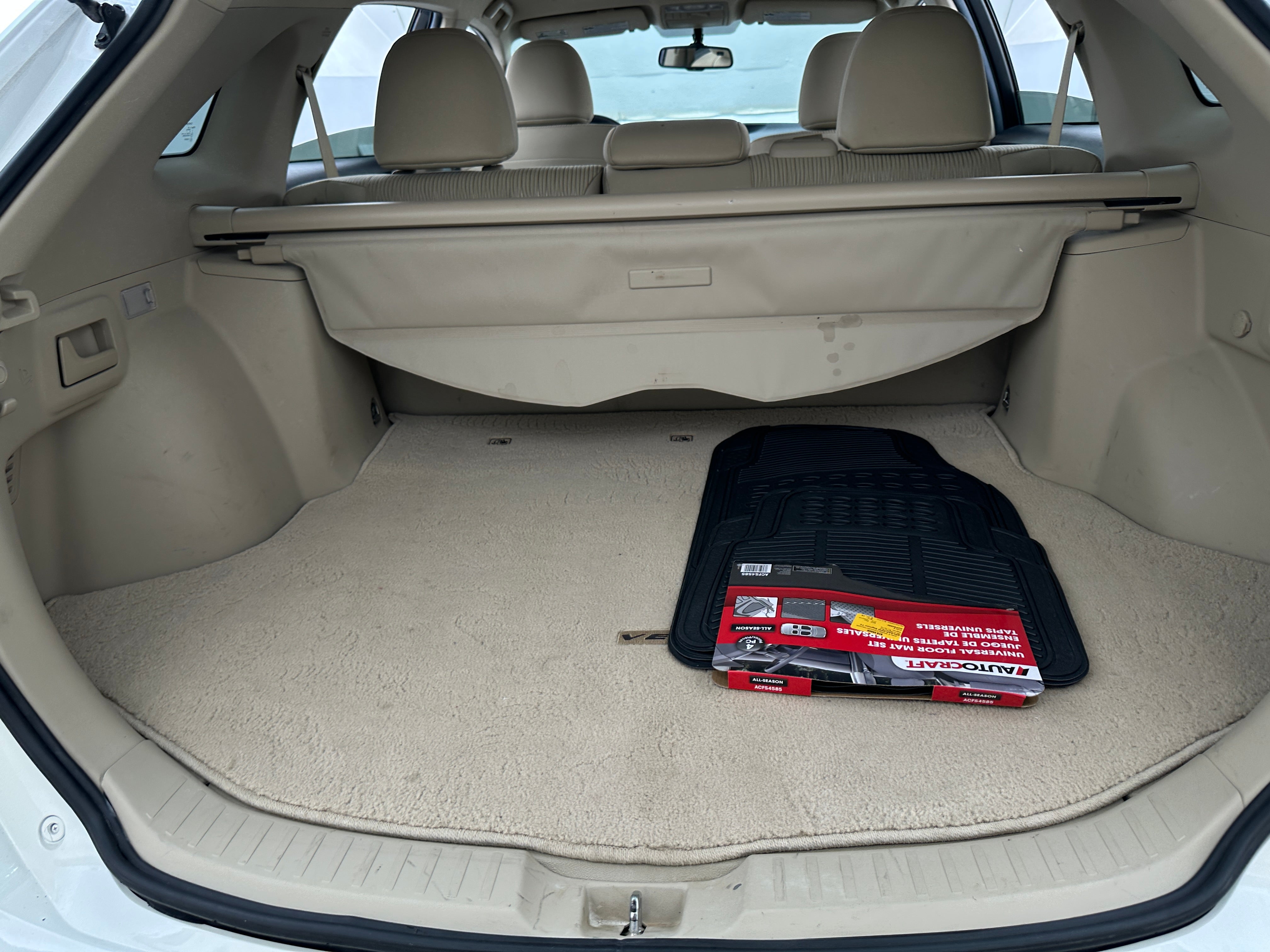 2013 Toyota Venza LE 7
