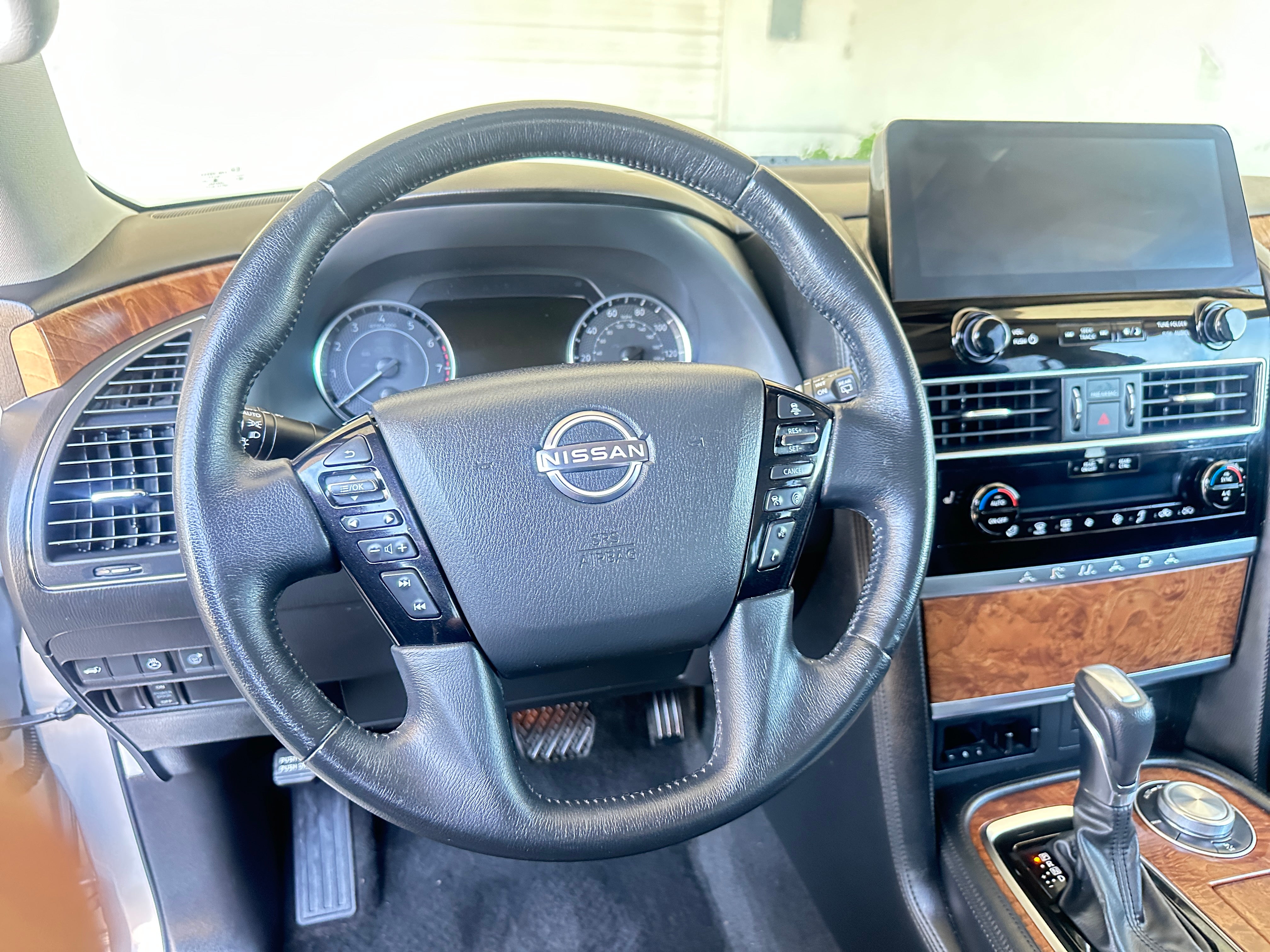 2023 Nissan Armada SL 4