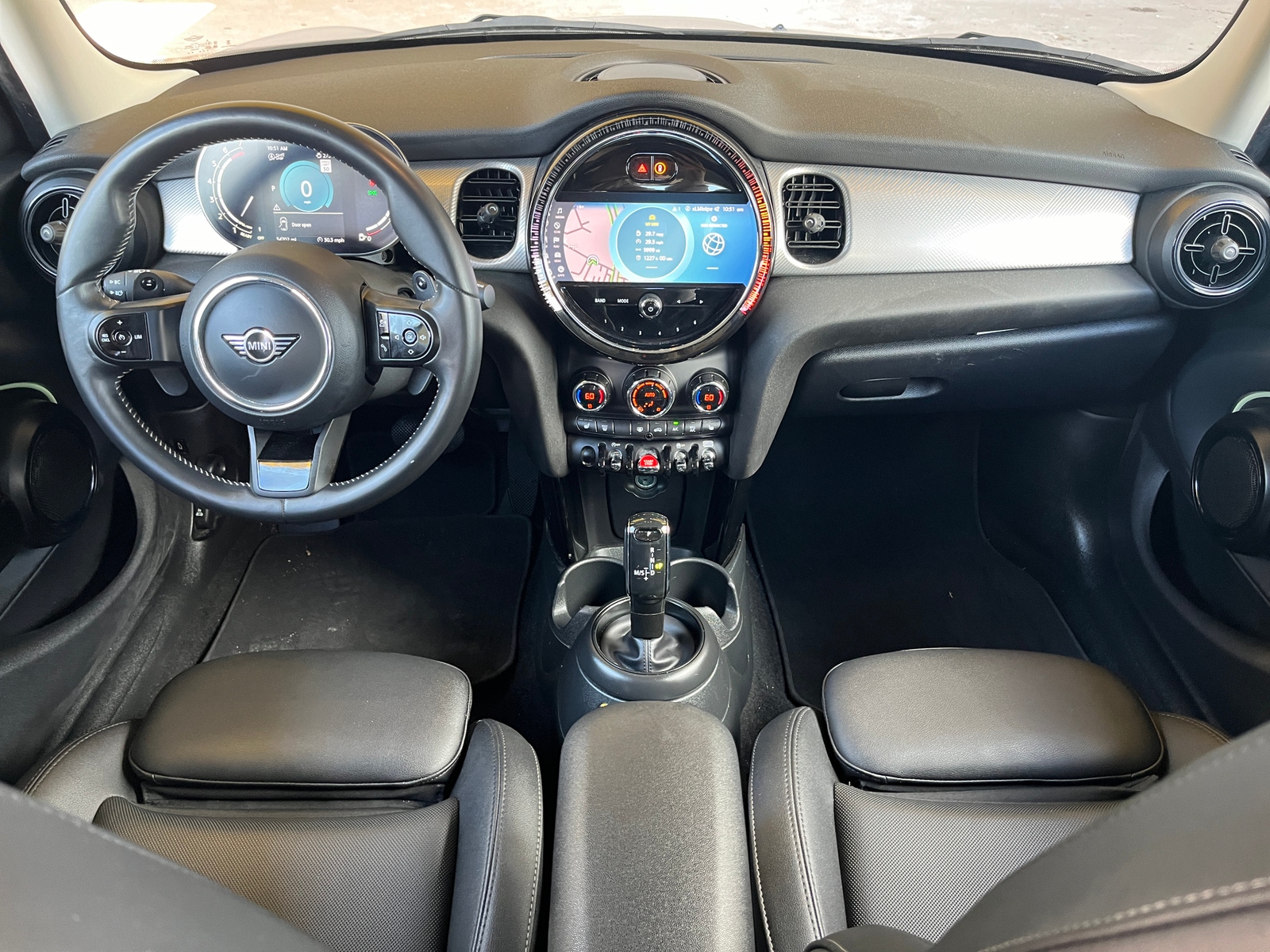 Thumbnail: 2024 MINI Cooper Hardtop - 3