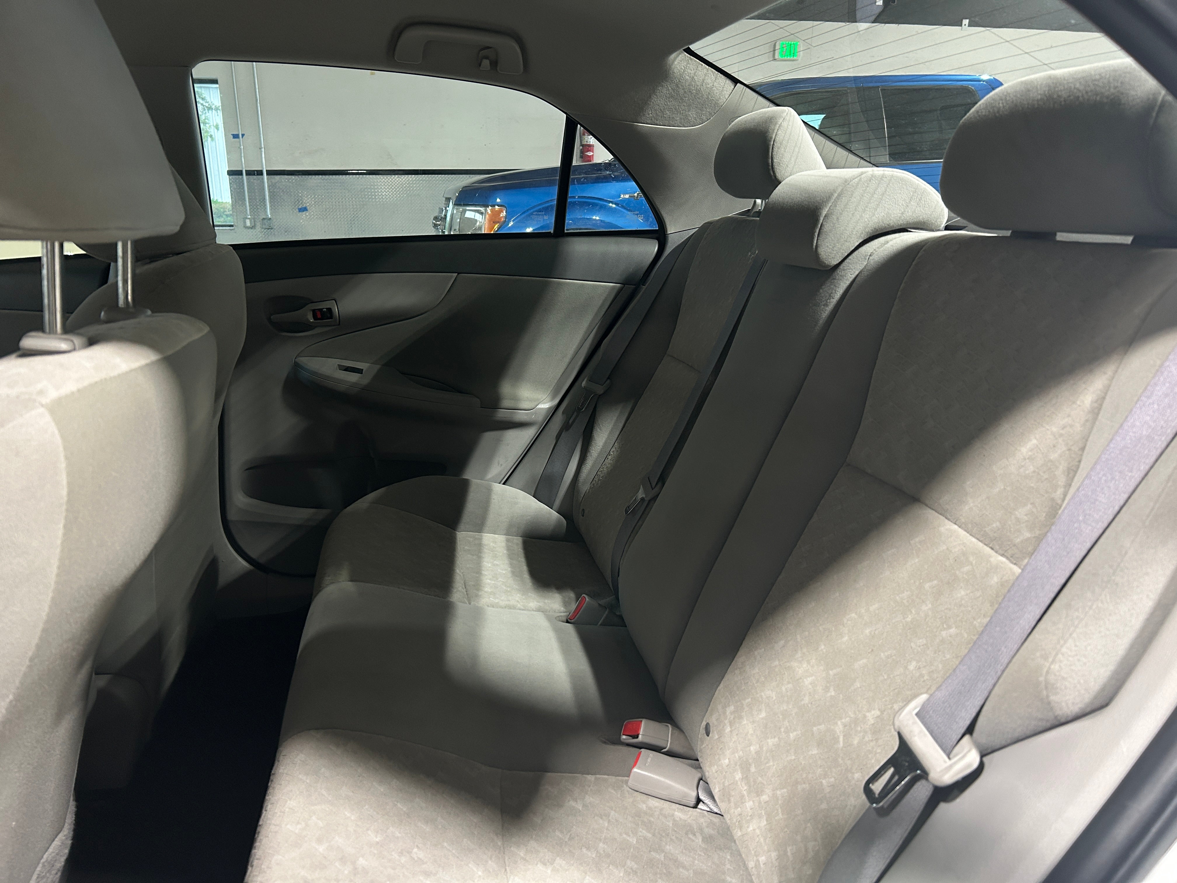 2009 Toyota Corolla LE 4