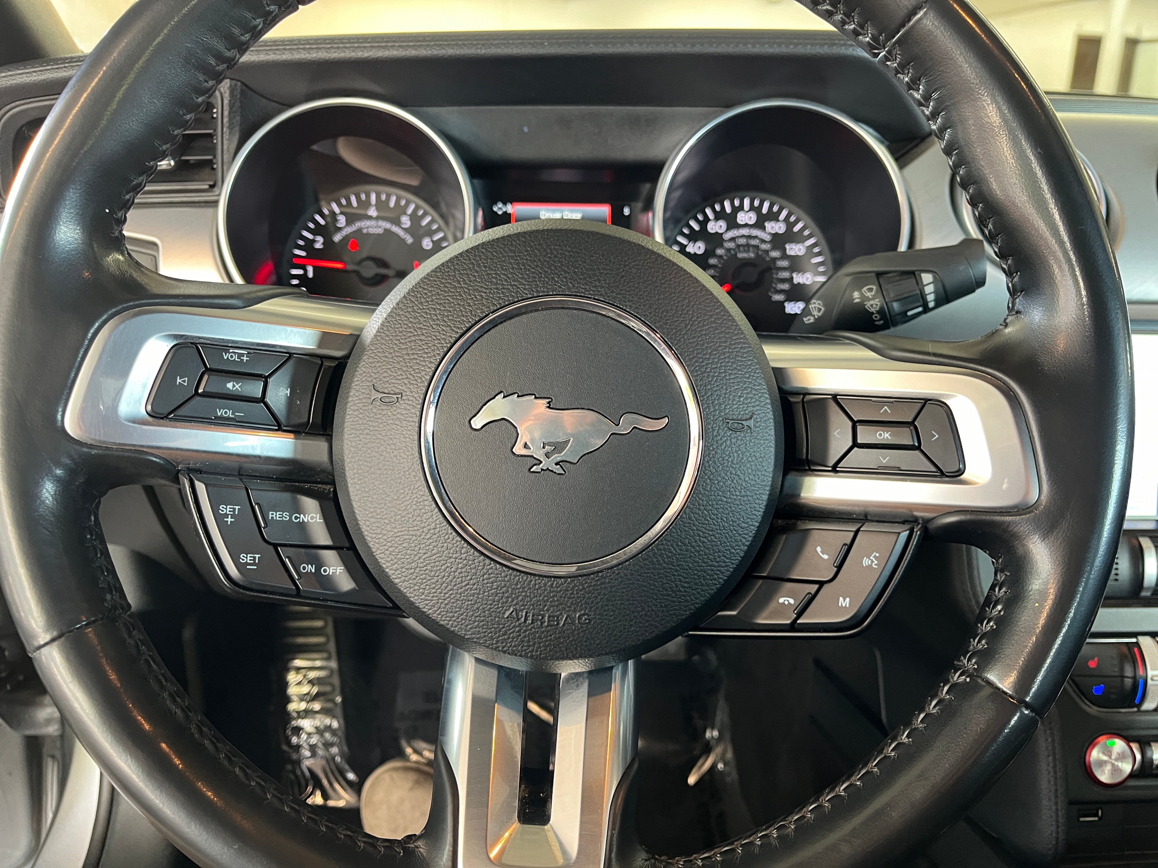 2023 Ford Mustang  5