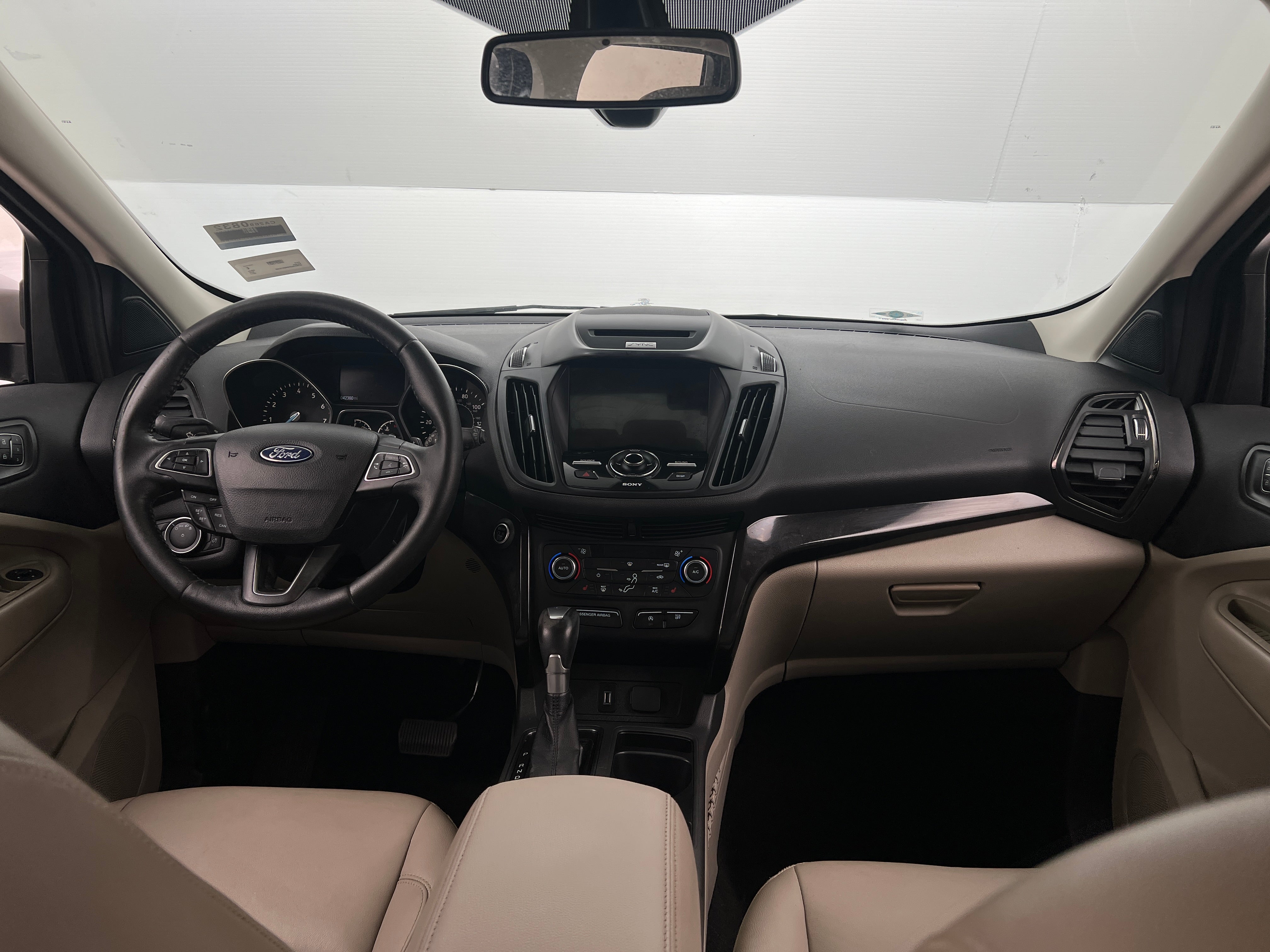2017 Ford Escape Titanium 2