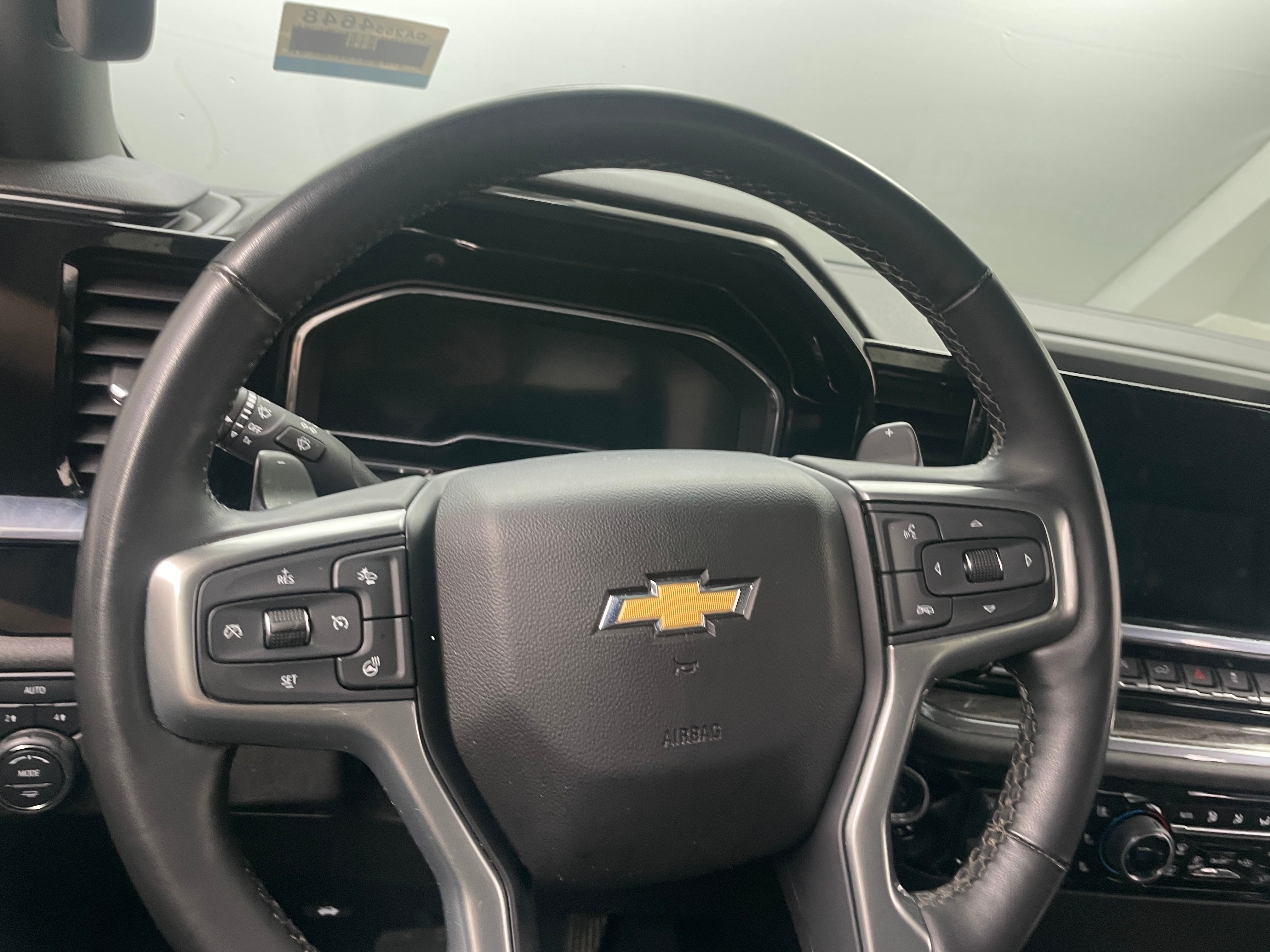 2023 Chevrolet Silverado 1500 LTZ 4