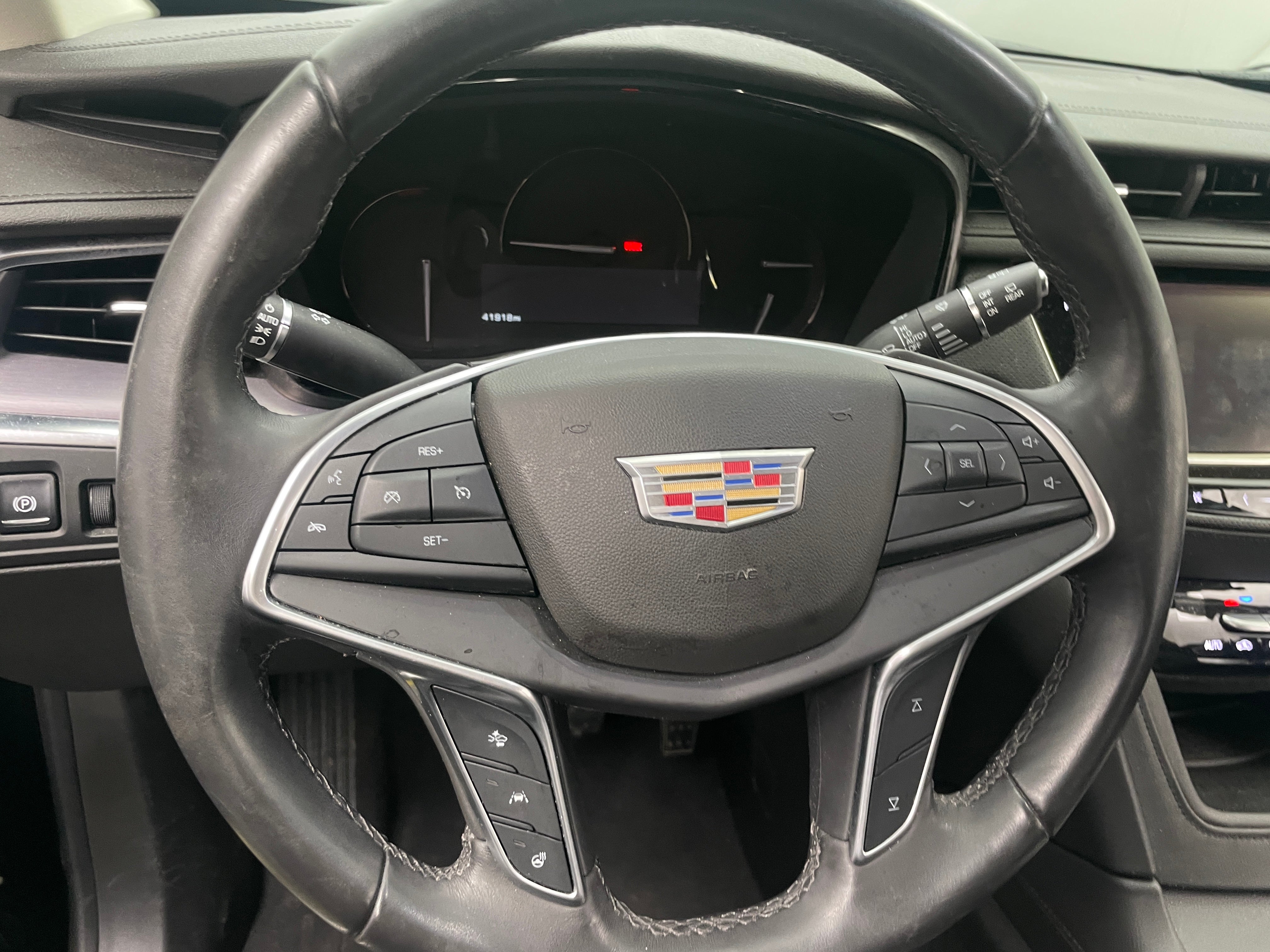 2017 Cadillac XT5 Luxury 4