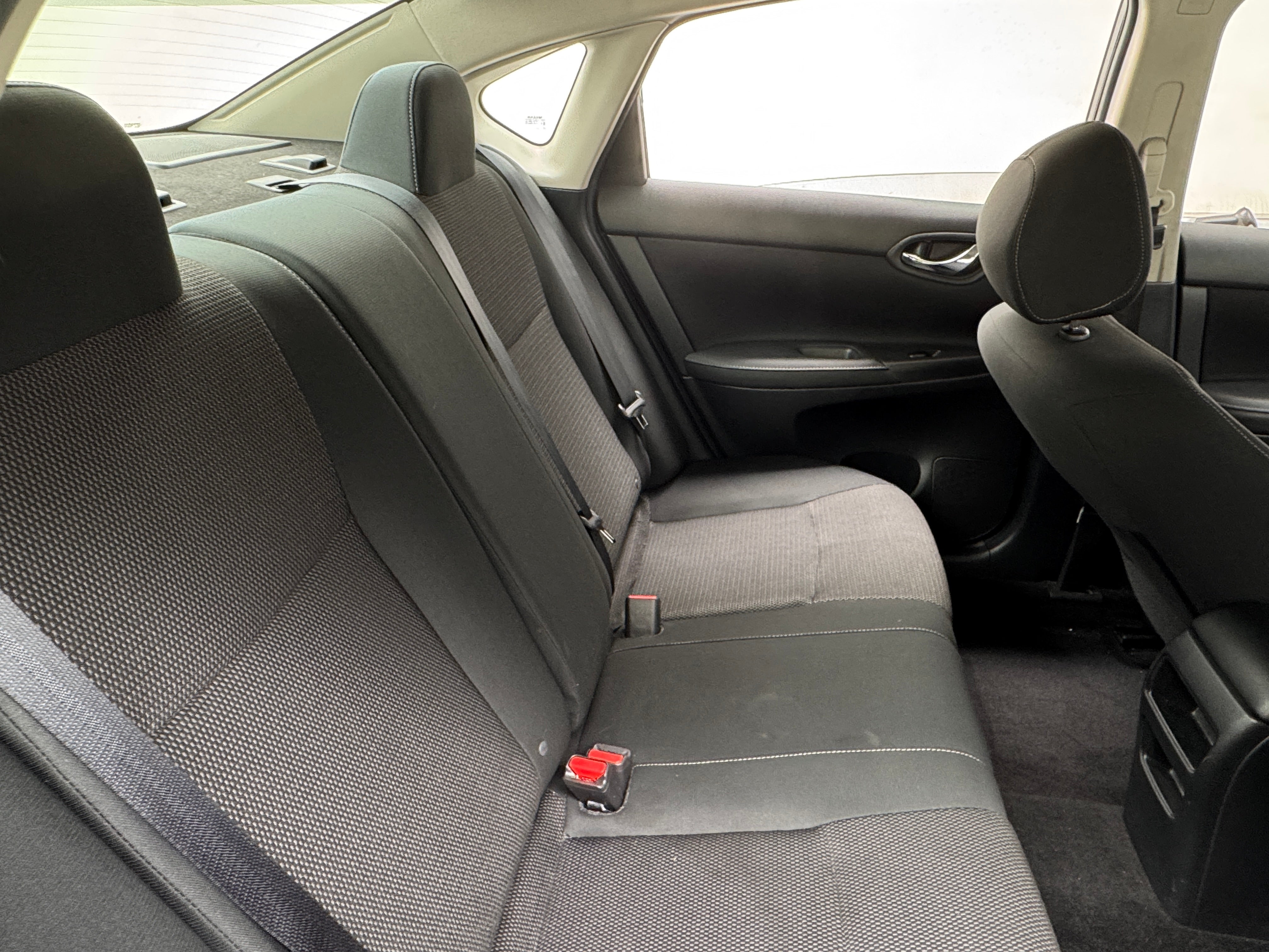 2019 Nissan Sentra S 6