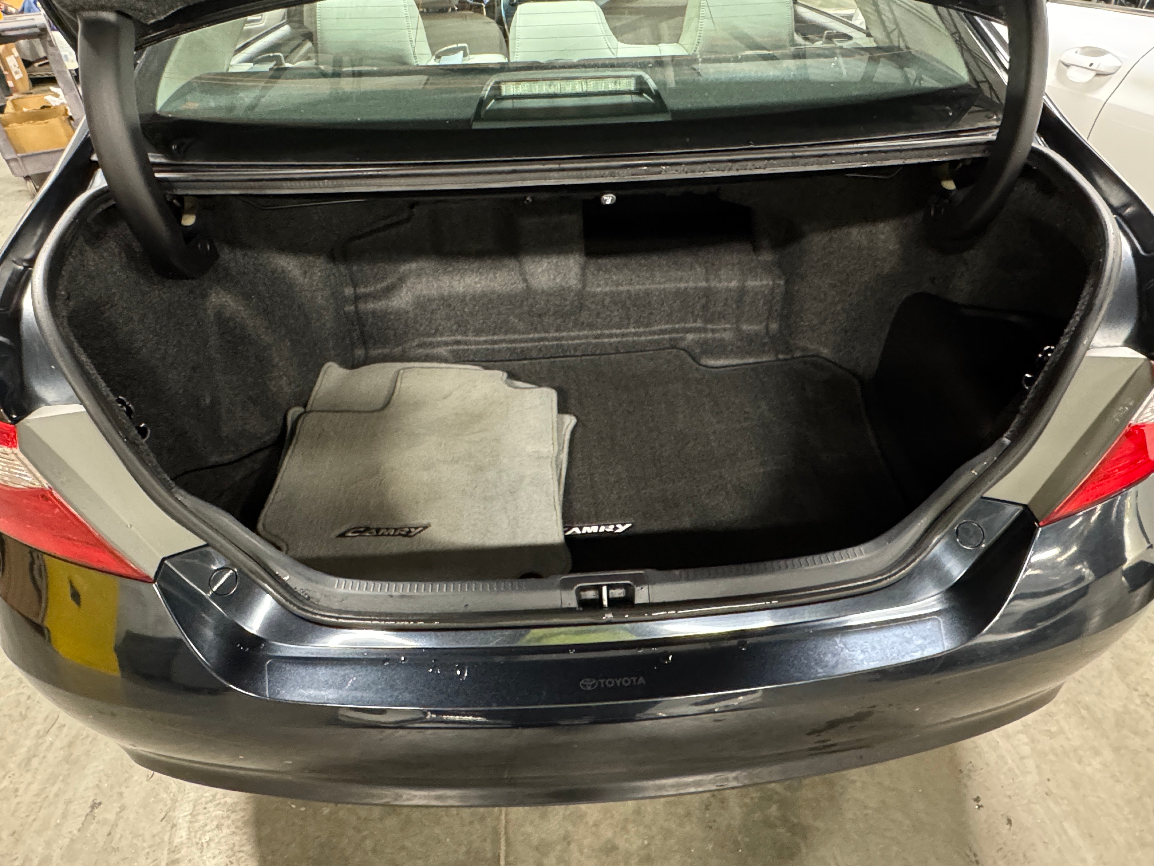 2015 Toyota Camry XLE 7