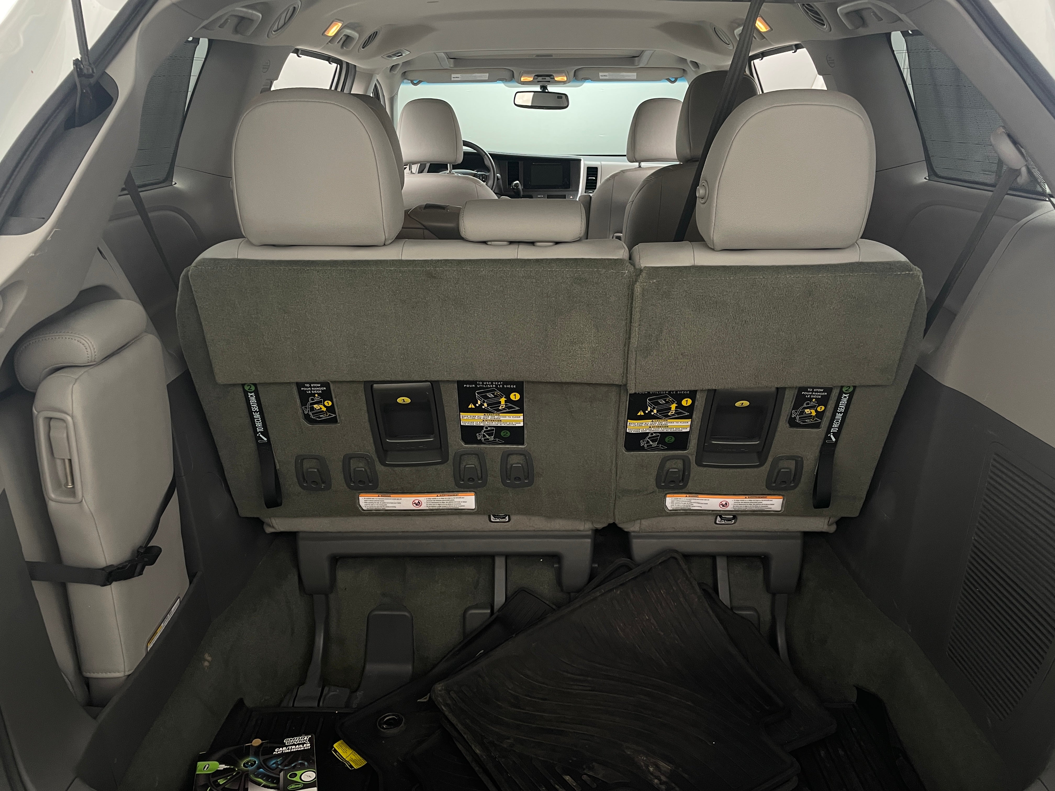 2017 Toyota Sienna XLE 6