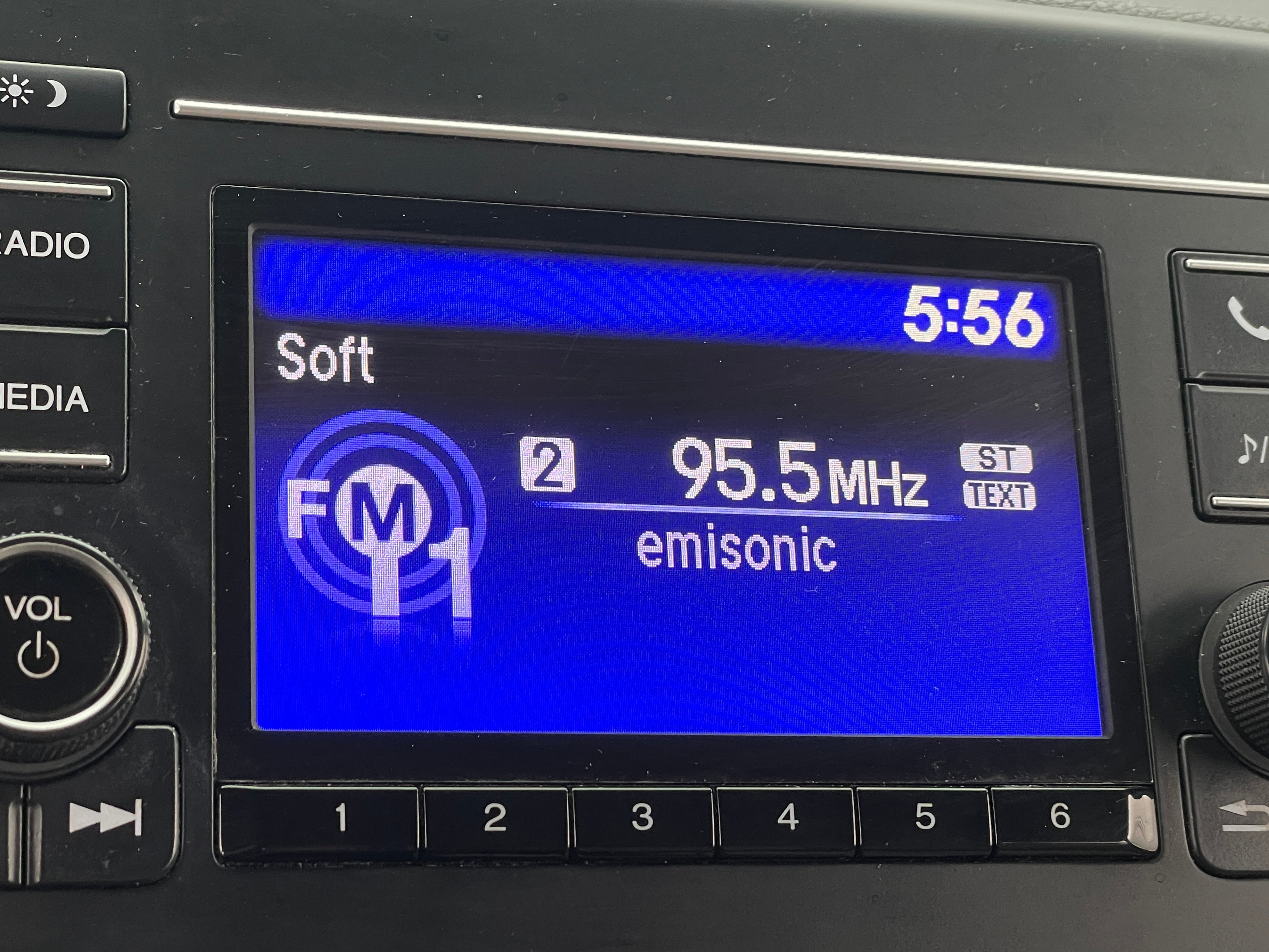 2018 Honda Pilot LX 4