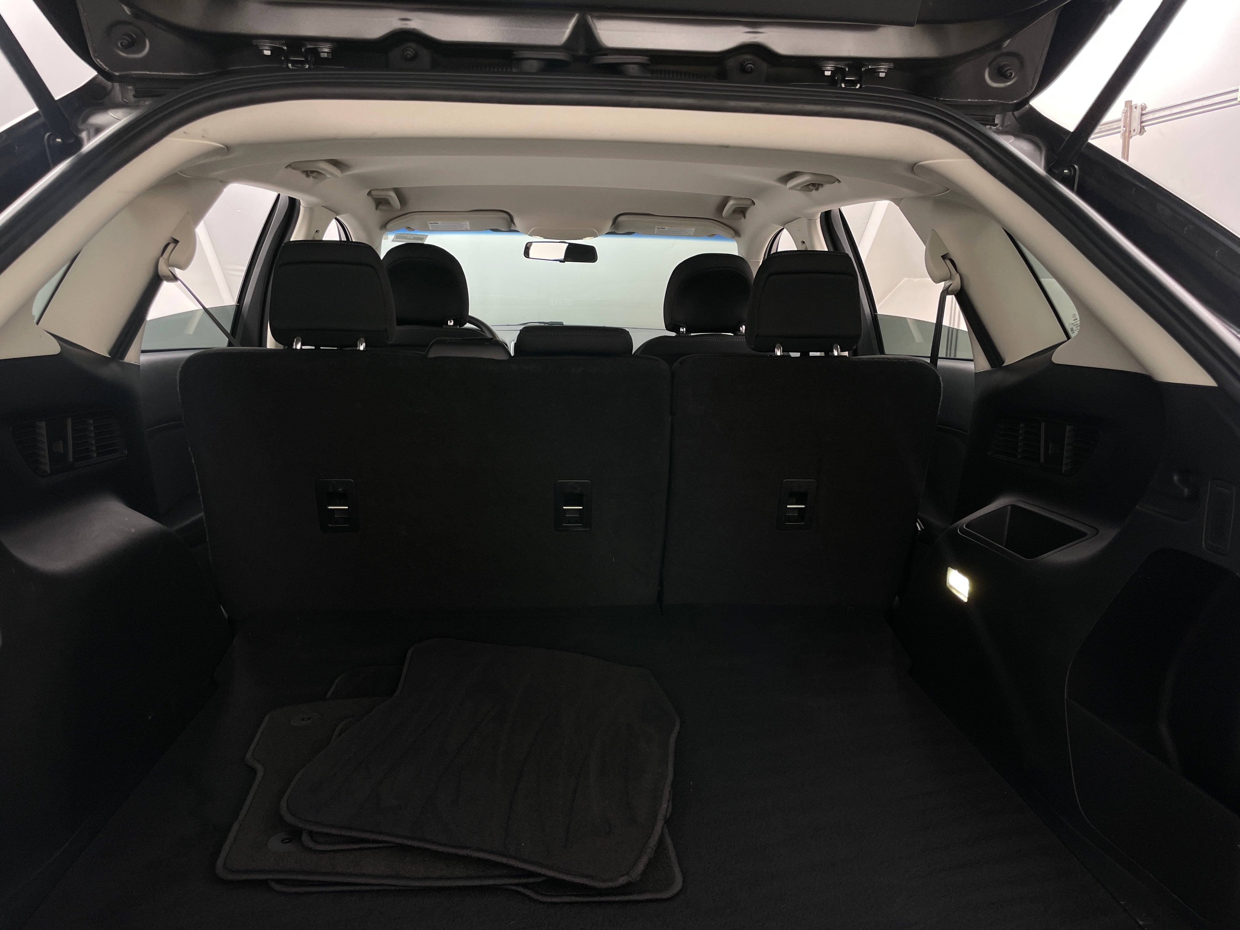 2017 Ford Edge SE 7