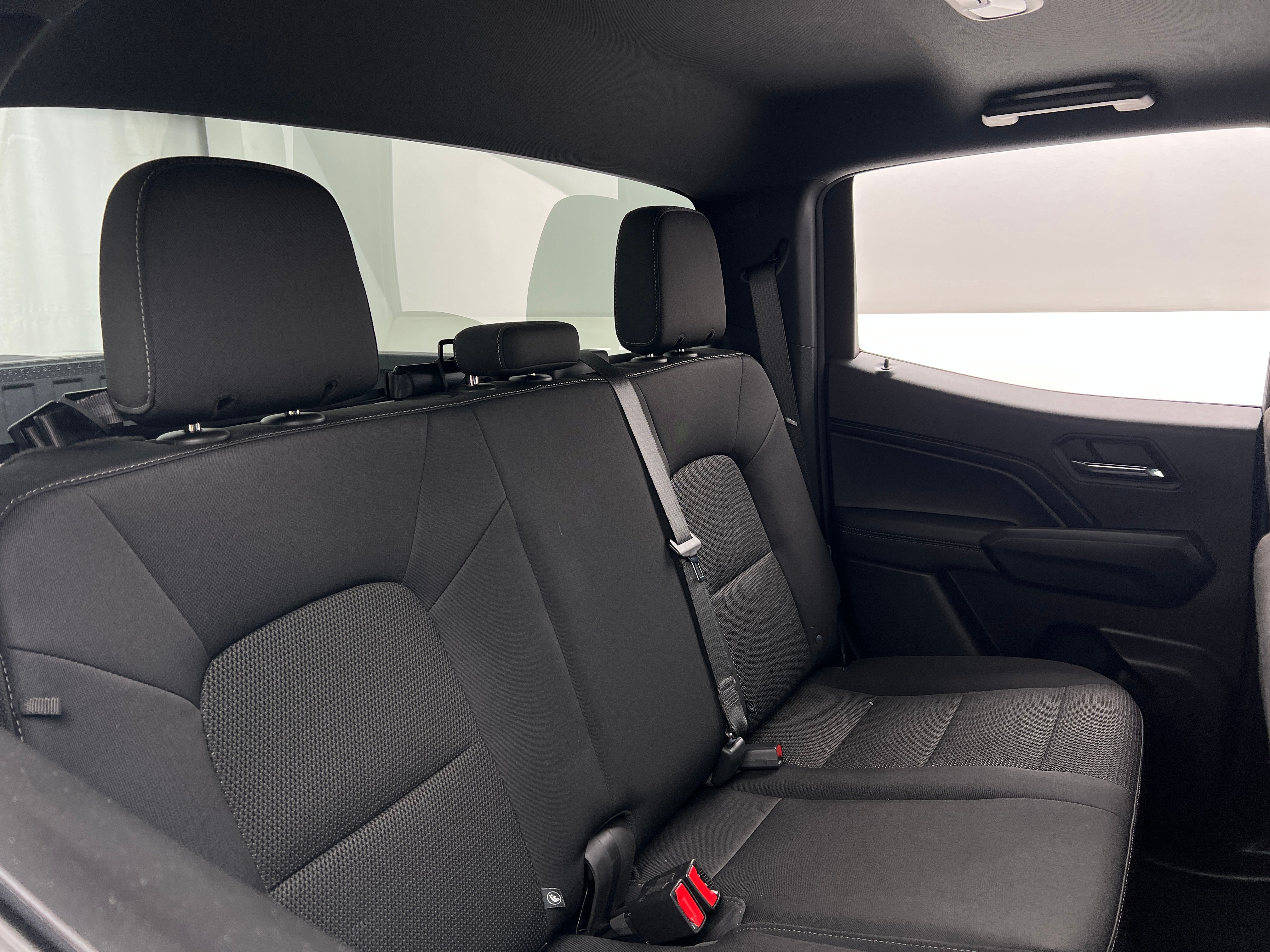 2024 GMC Canyon Elevation 6